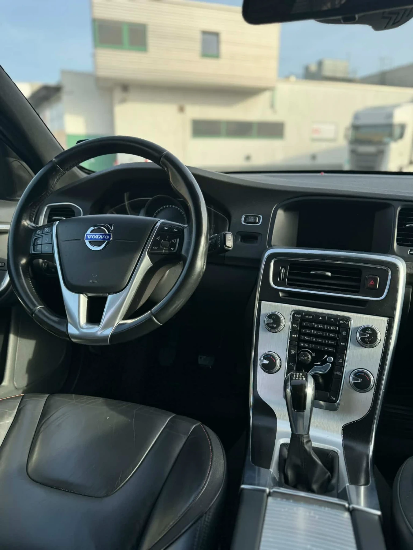 Volvo V60 OCEAN RACE , снимка 9 - Автомобили и джипове - 54155534