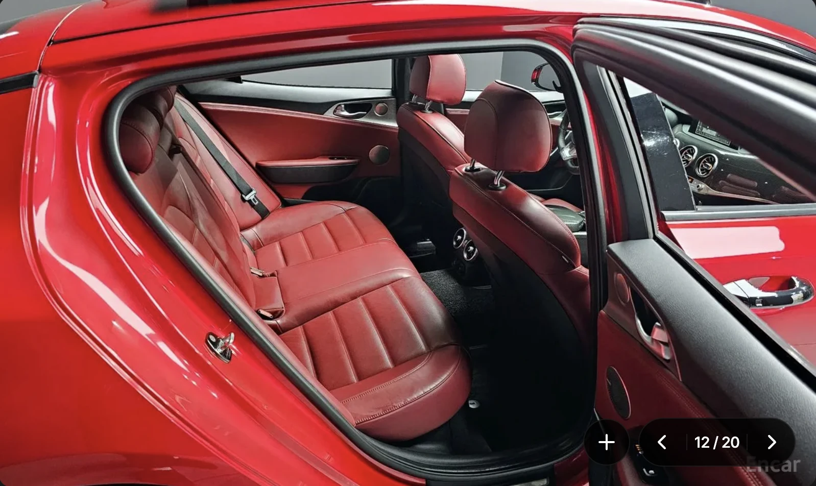Kia Stinger GT* 3.3* TURBO* AWD* ОБДУХВАНЕ* LANE* ASSIST* ХЕДЪ, снимка 15 - Автомобили и джипове - 54512713