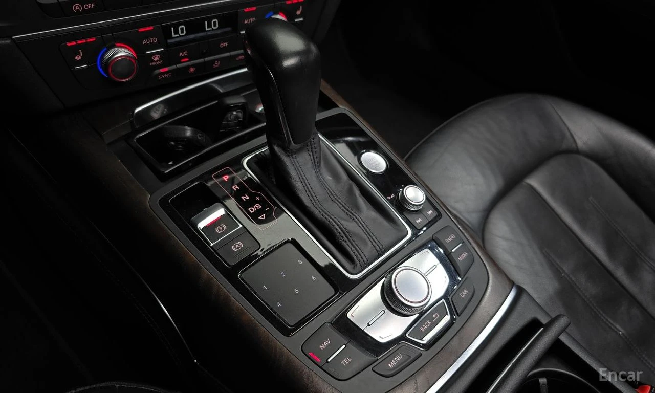 Audi A7 QUATTRO* 50* TDI* SUNROOF* КАМЕРА* ПОДГРЕВ* , снимка 12 - Автомобили и джипове - 54633837