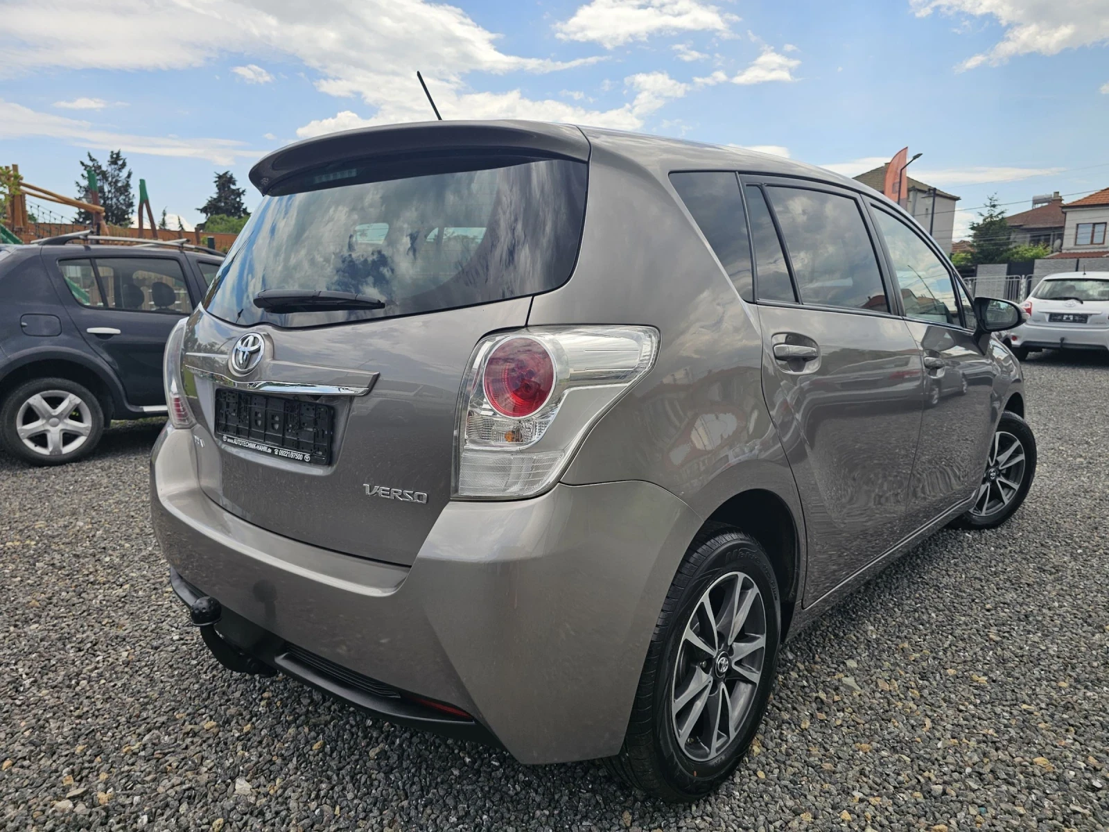 Toyota Verso 1.6D4D NAVI/PANORAMA | Mobile.bg � ����������� 5