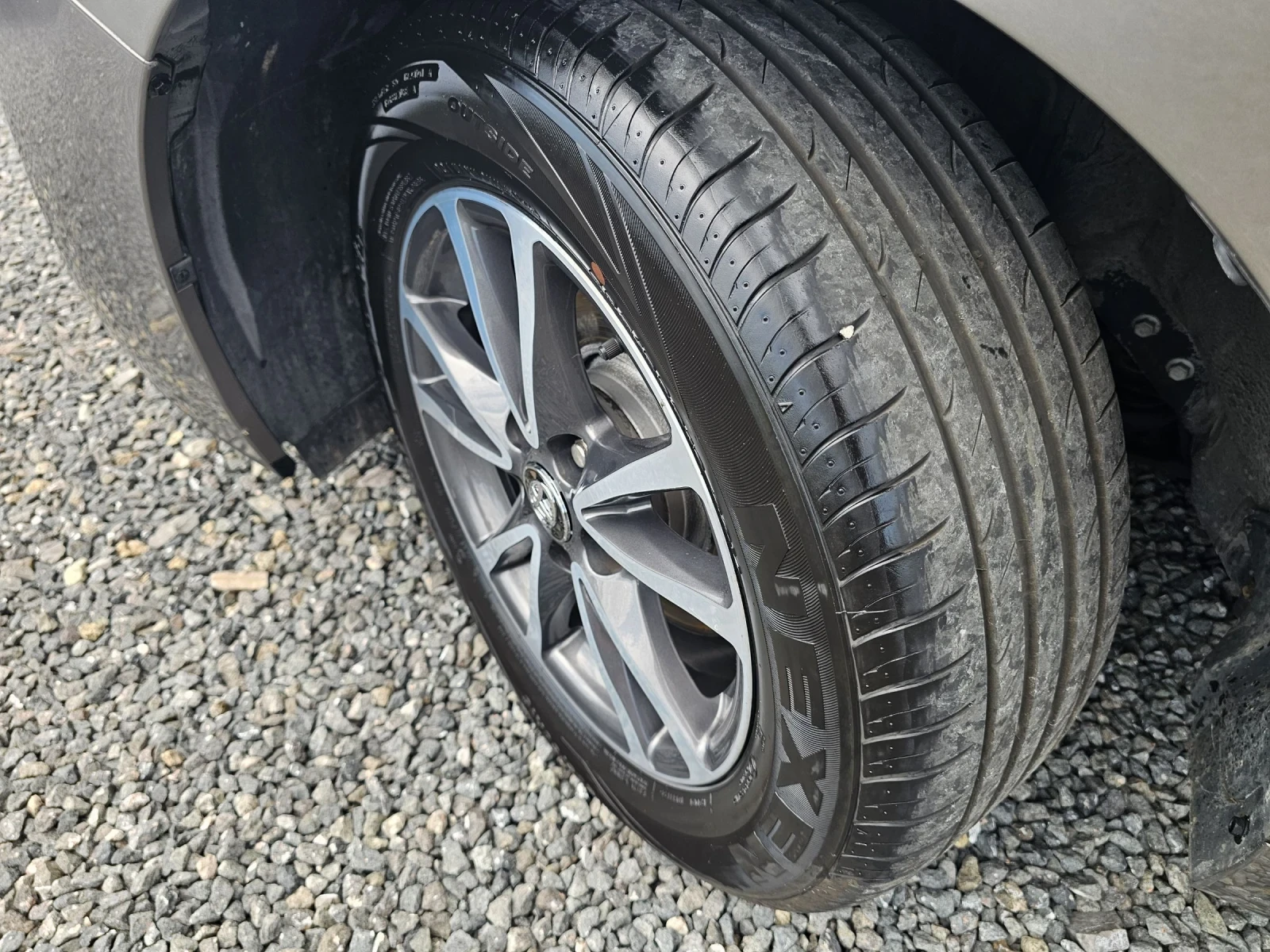 Toyota Verso 1.6D4D NAVI/PANORAMA | Mobile.bg � ����������� 13