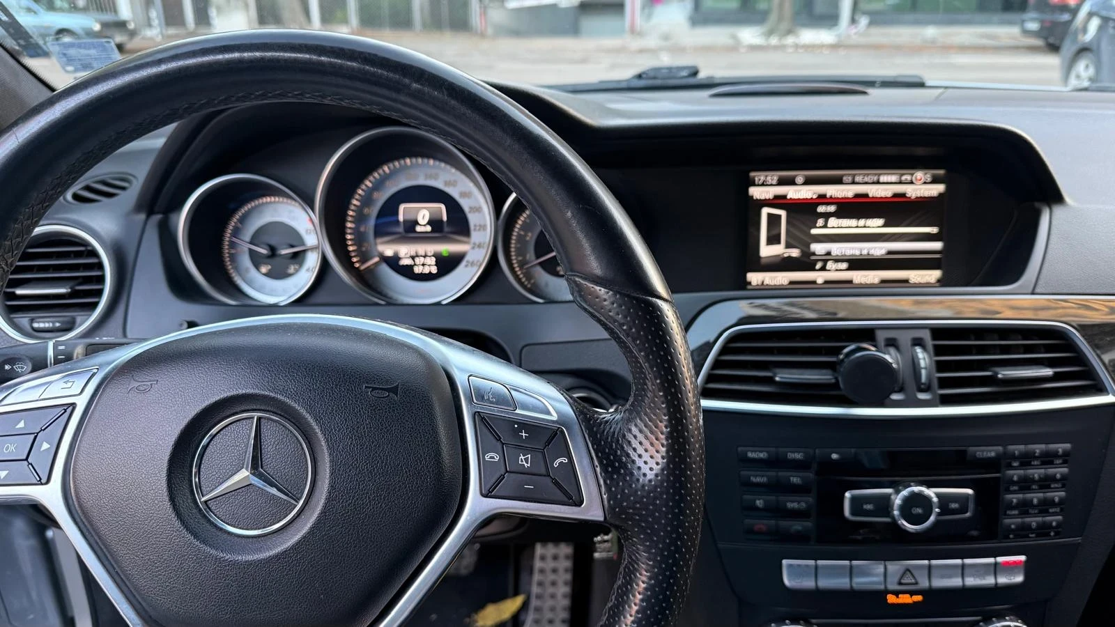 Mercedes-Benz C 350 4 matic AMG, снимка 9 - Автомобили и джипове - 54905083