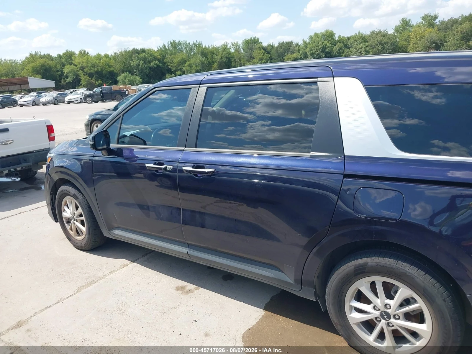 Kia Carnival | Mobile.bg � ����������� 10