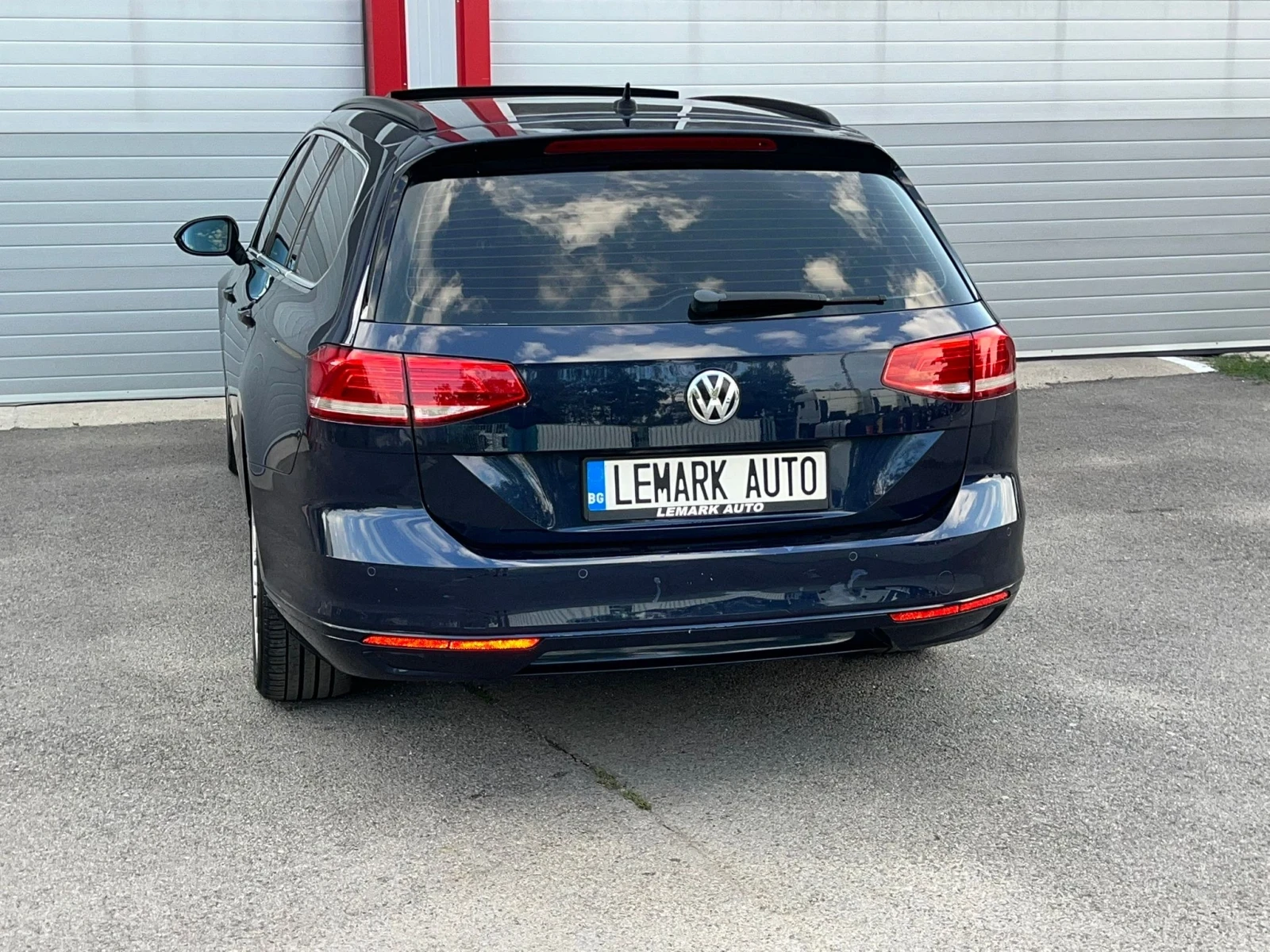 VW Passat 2.0TDI AUTOMATIK PANORAMA START STOP NAVI EVRO 6B , снимка 9 - Автомобили и джипове - 55852841