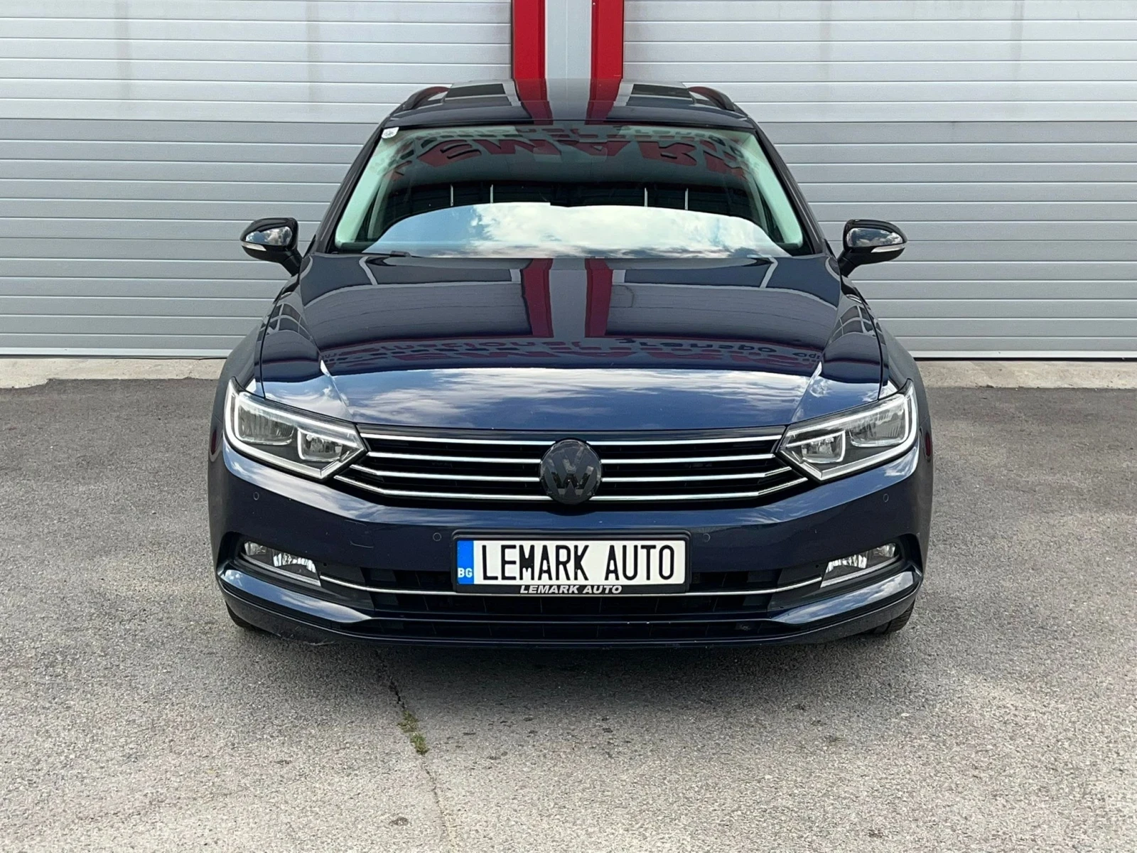 VW Passat 2.0TDI AUTOMATIK PANORAMA START STOP NAVI EVRO 6B 