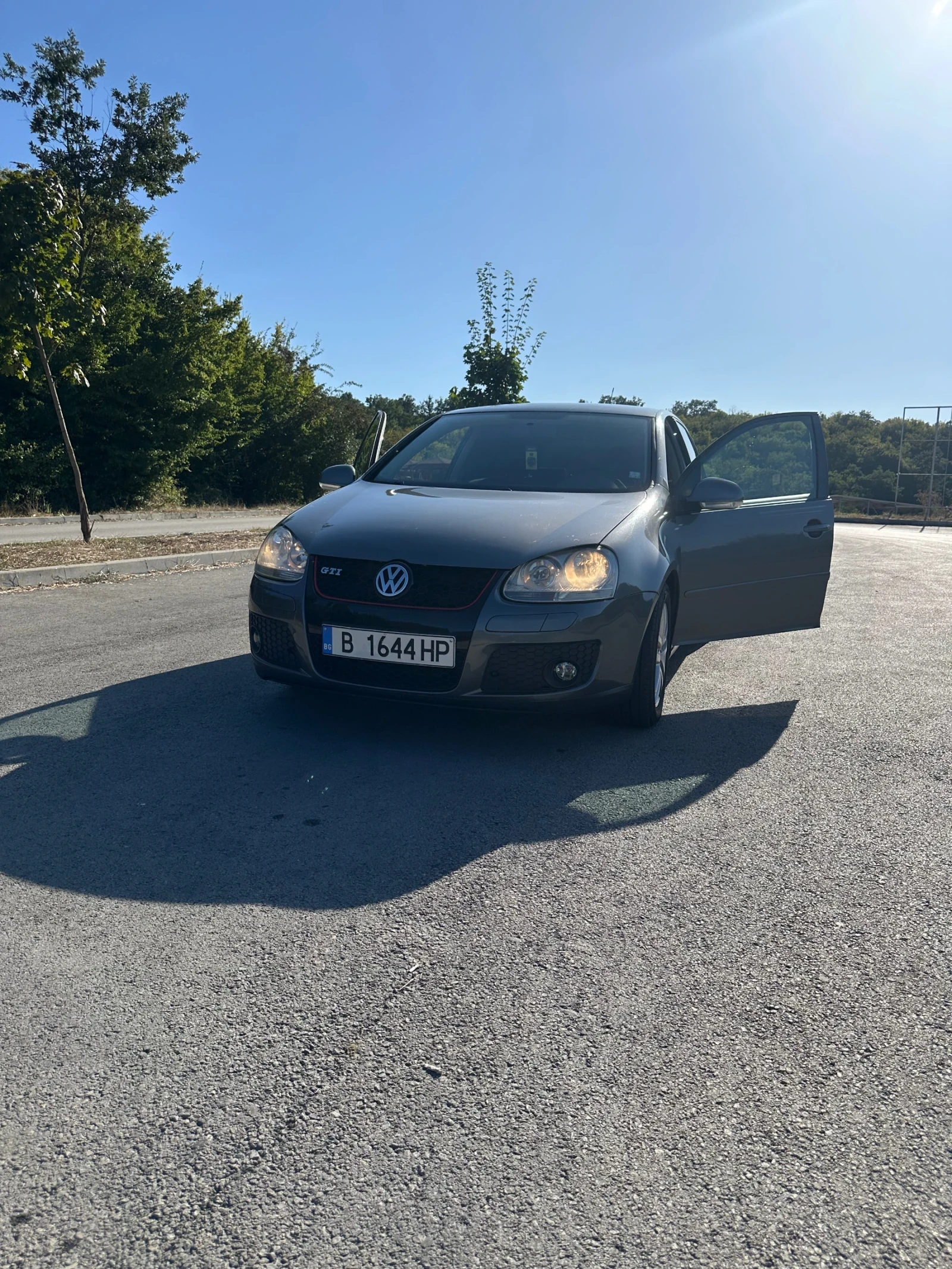 VW Golf