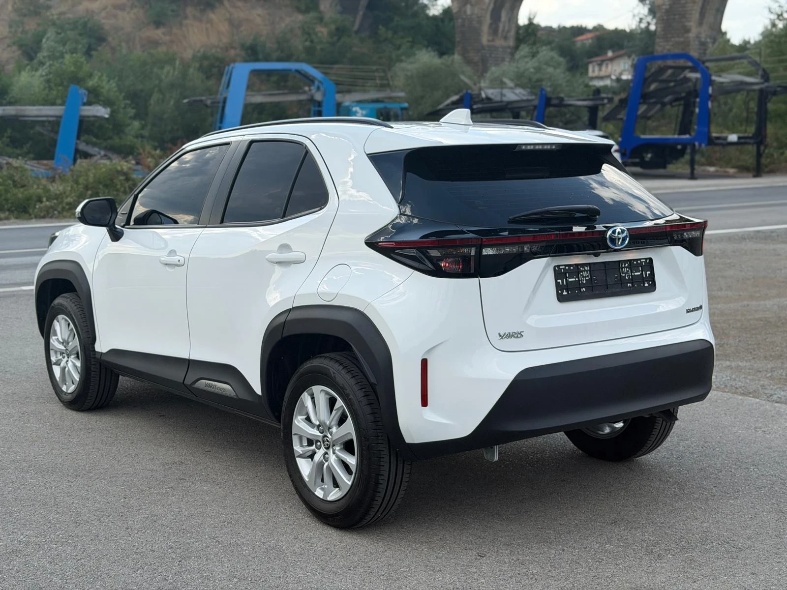 Toyota Yaris Cross 1.5 HYBRID , снимка 4 - Автомобили и джипове - 56060973