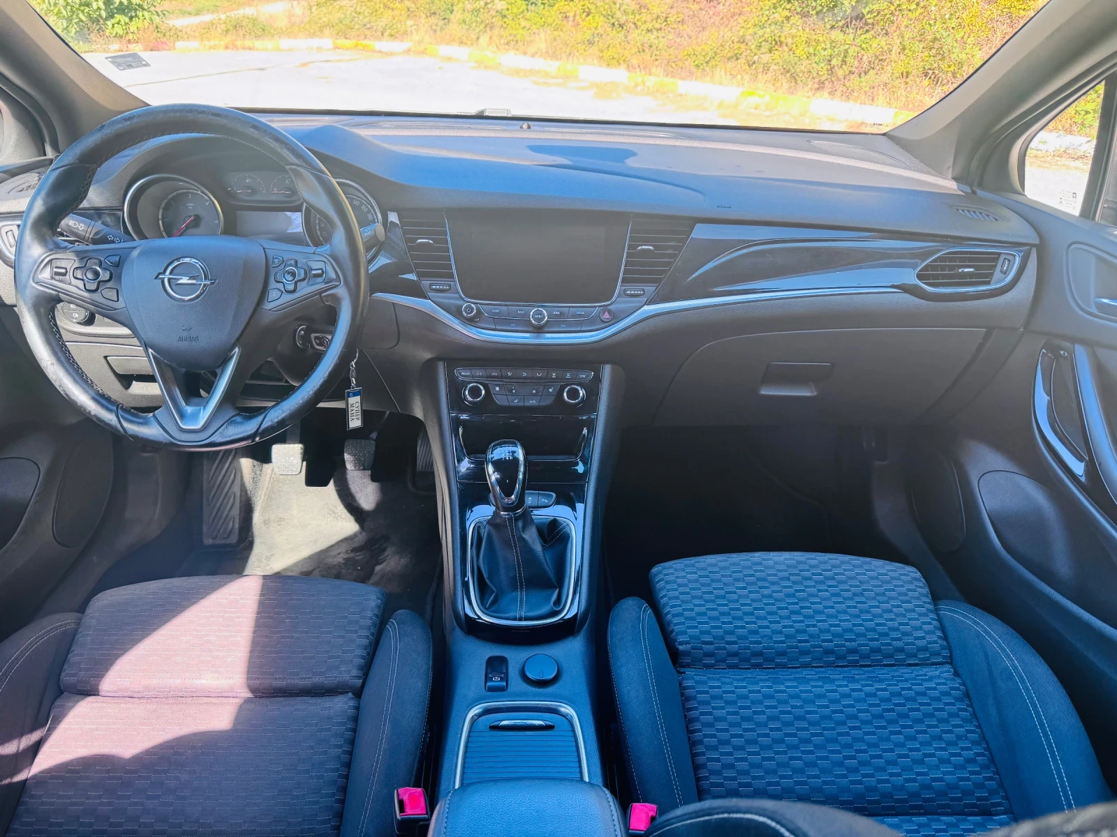 Opel Astra, снимка 7 - Автомобили и джипове - 56343971