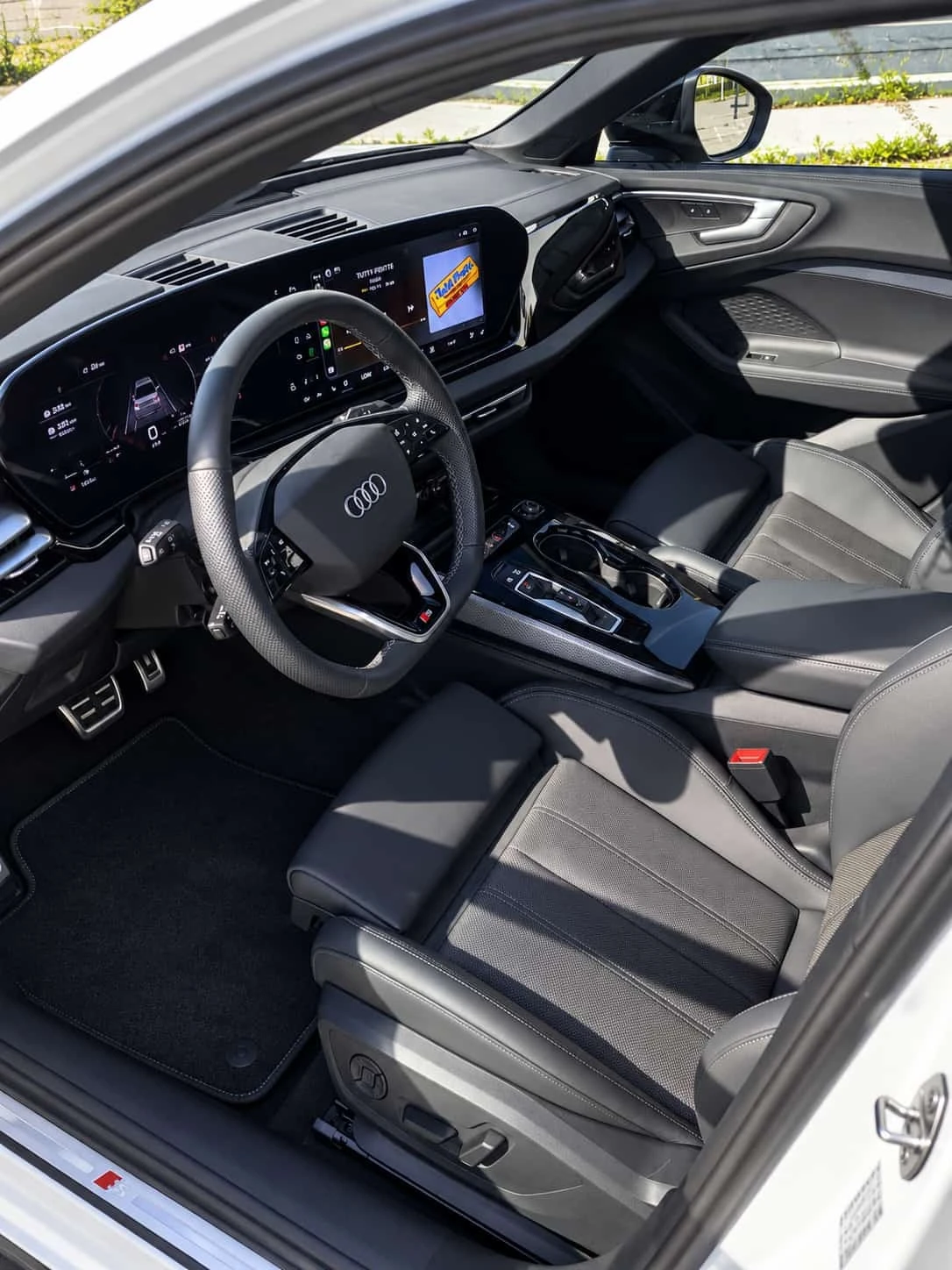 Audi A5 * Progressiv * CARFAX * ОПЦИЯ ЗА ФИНАНСИРАНЕ, снимка 17 - Автомобили и джипове - 56728370