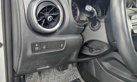 Hyundai Kona Gasoline 1.6 Turbo 2WD Smart, снимка 12