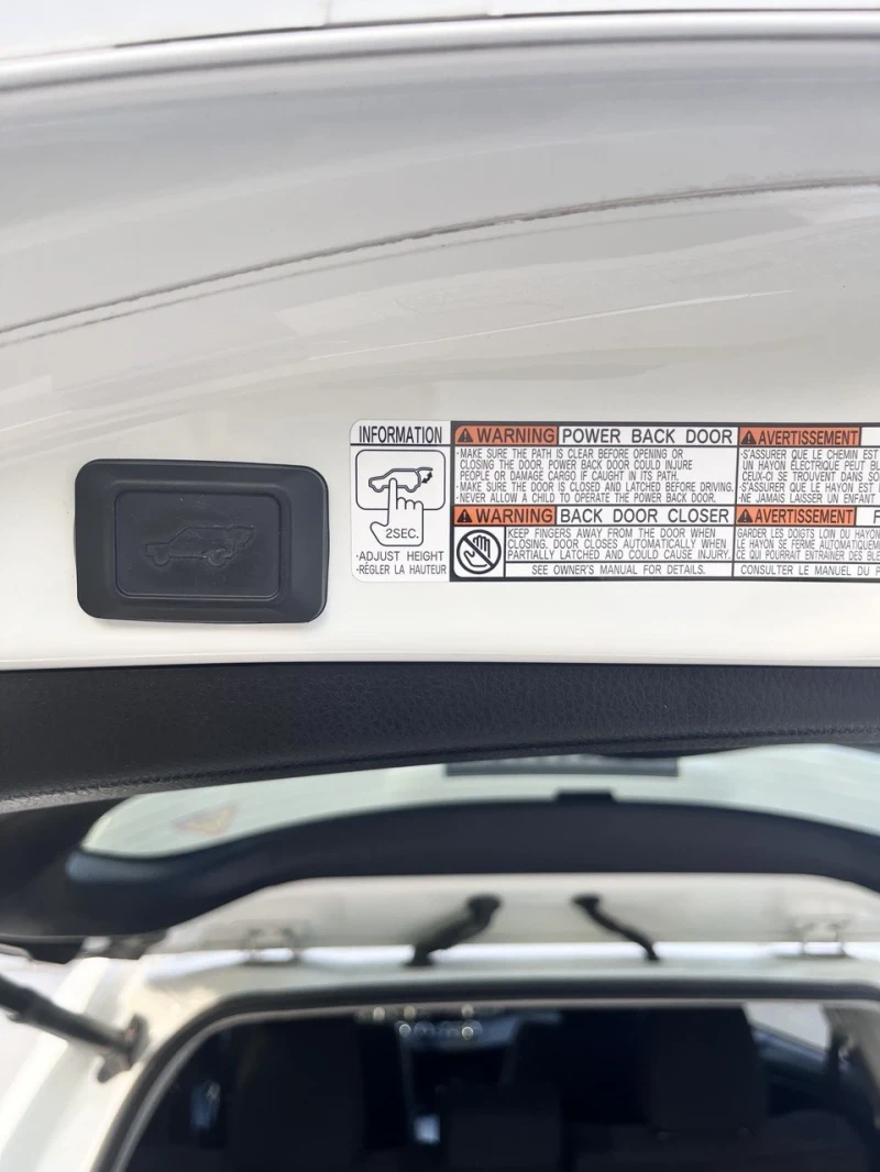 Toyota Rav4, снимка 6 - Автомобили и джипове - 52335088