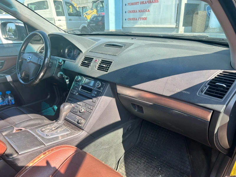 Volvo Xc90, снимка 11 - Автомобили и джипове - 51944071