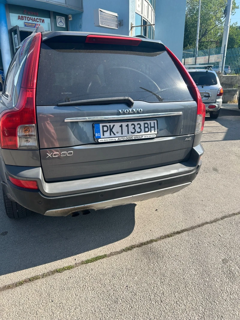 Volvo Xc90, снимка 8 - Автомобили и джипове - 51944071