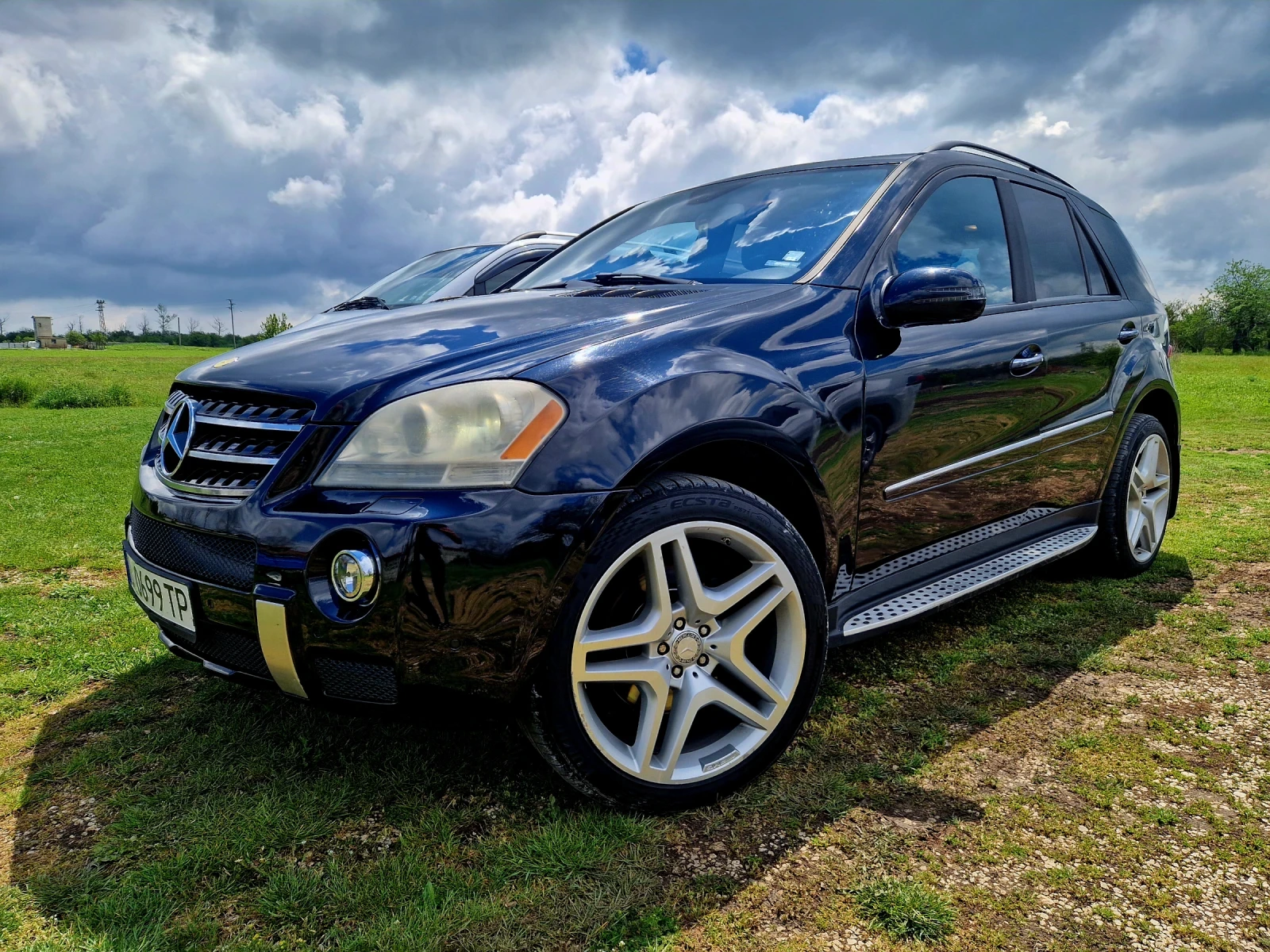 Mercedes-Benz ML 500 AMG - изображение 3
