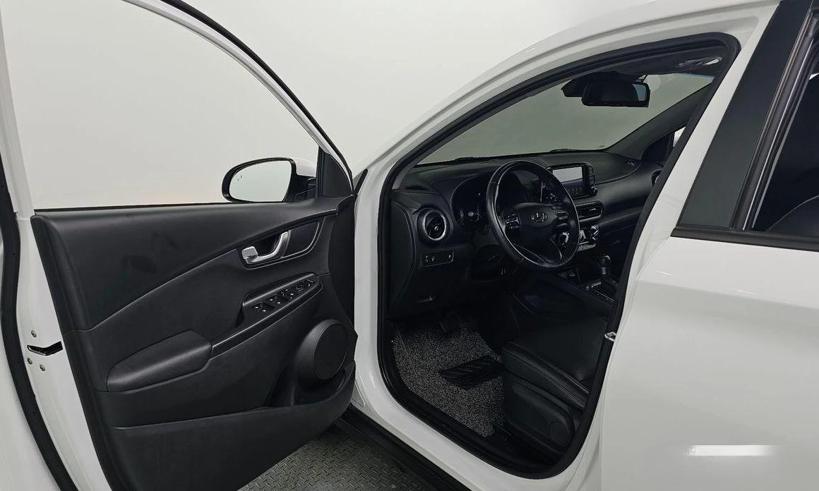 Hyundai Kona Gasoline 1.6 Turbo 2WD Smart - изображение 10