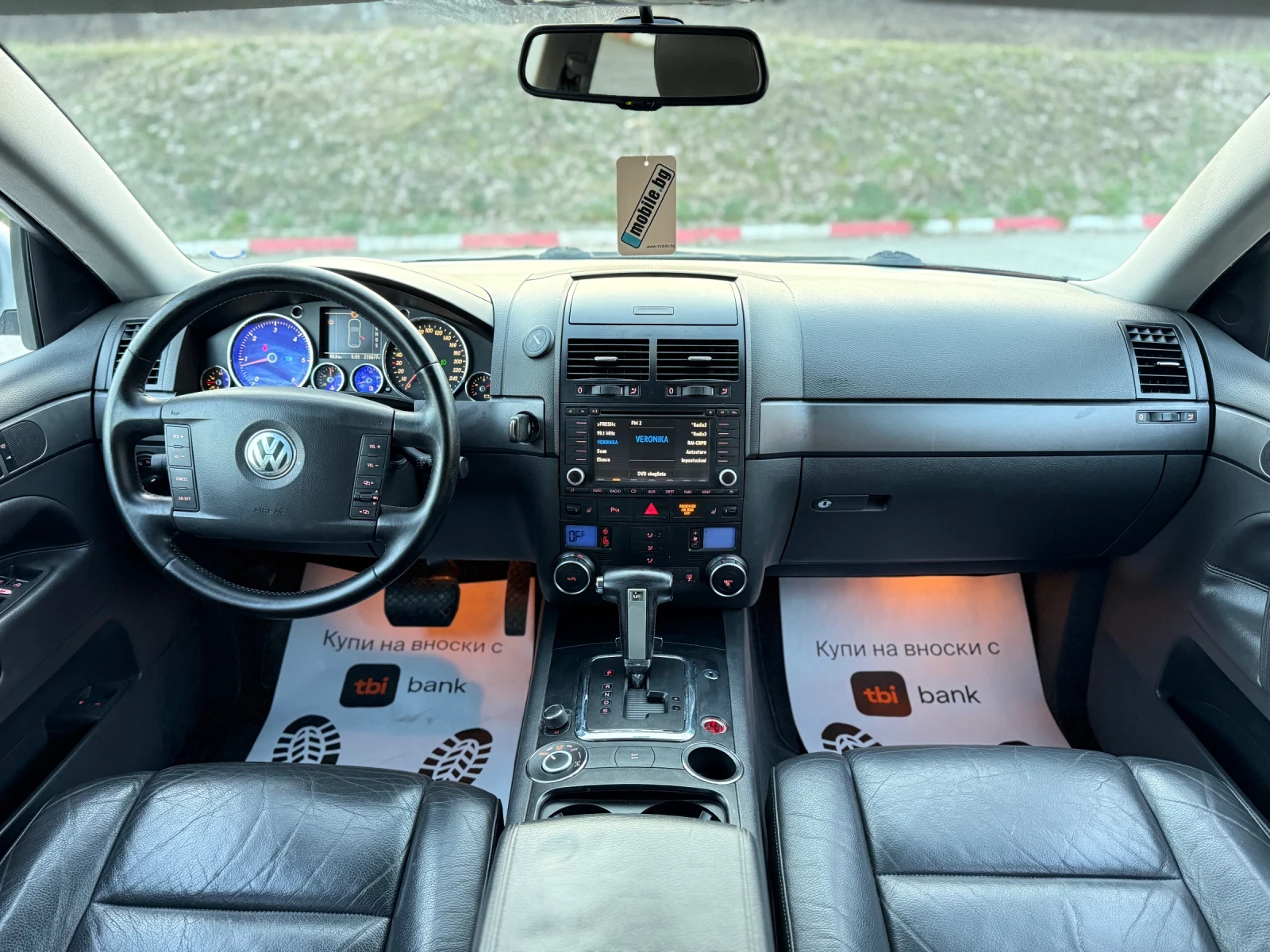 VW Touareg 3.0TDI V6* 4x4* Koja* Navigacia* Ksenon, снимка 12 - Автомобили и джипове - 53804055