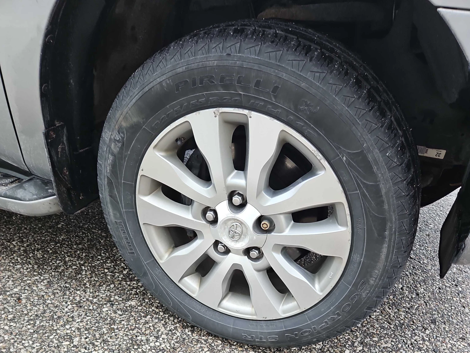 Toyota Sequoia LIMITED * * 4WD * * CARFAX * * ���� ������ * *  | Mobile.bg � ����������� 5