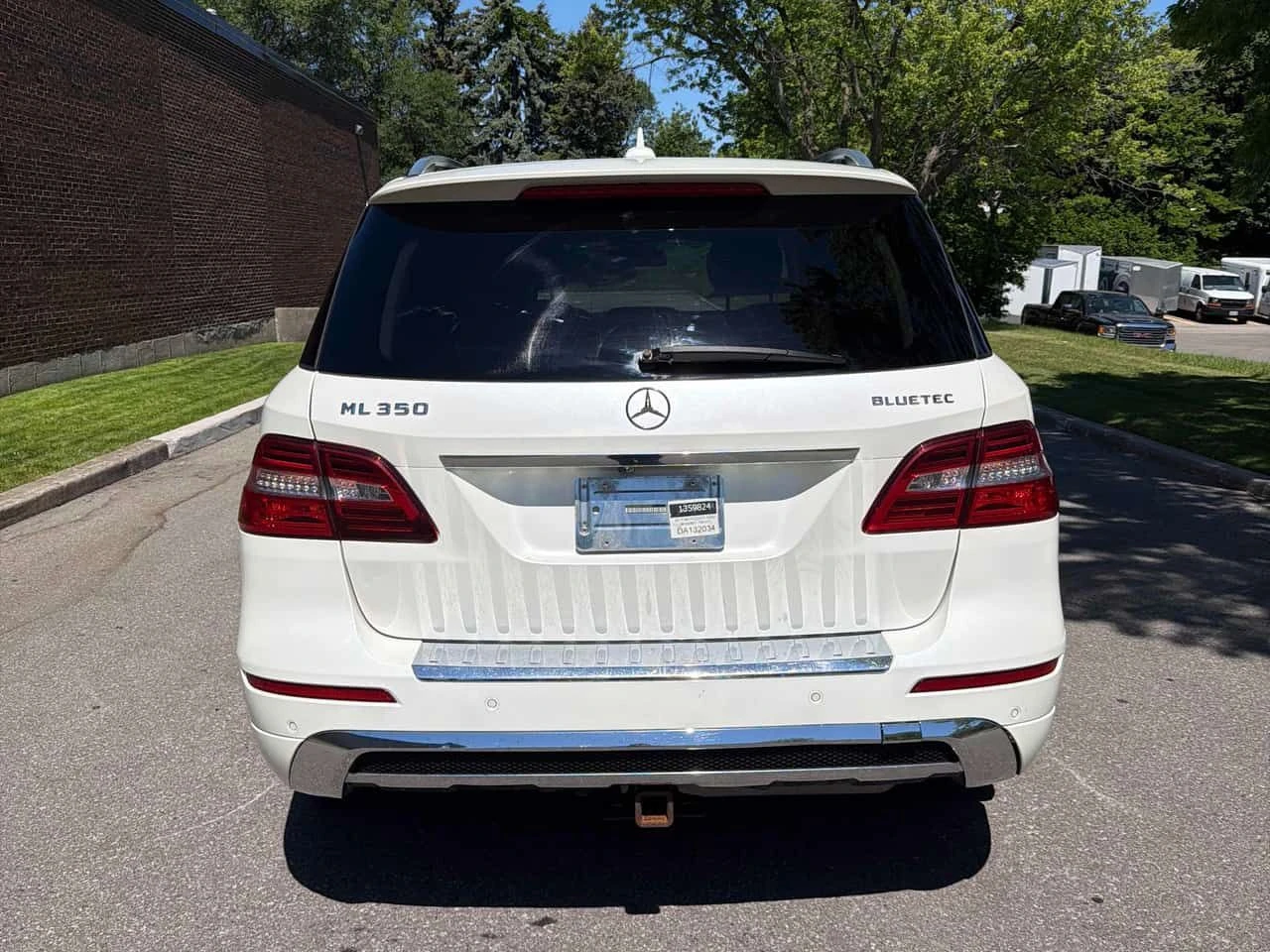 Mercedes-Benz ML 350 * BlueTEC * ПАНОРАМА* ПОДГРЕВ* КАМЕРА* KEYLESS* , снимка 5 - Автомобили и джипове - 54769895