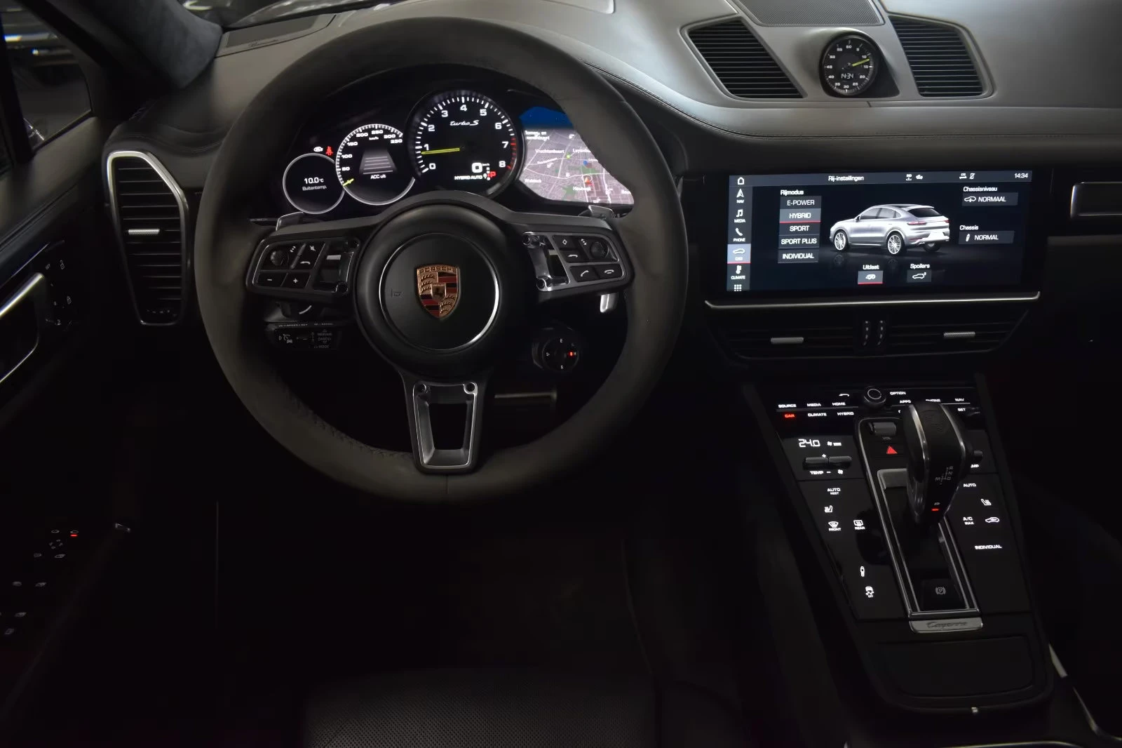 Porsche Cayenne TURBO-S-E/680HP/COUPE/360/TECHART/PANO/484z, снимка 7 - Автомобили и джипове - 54885453
