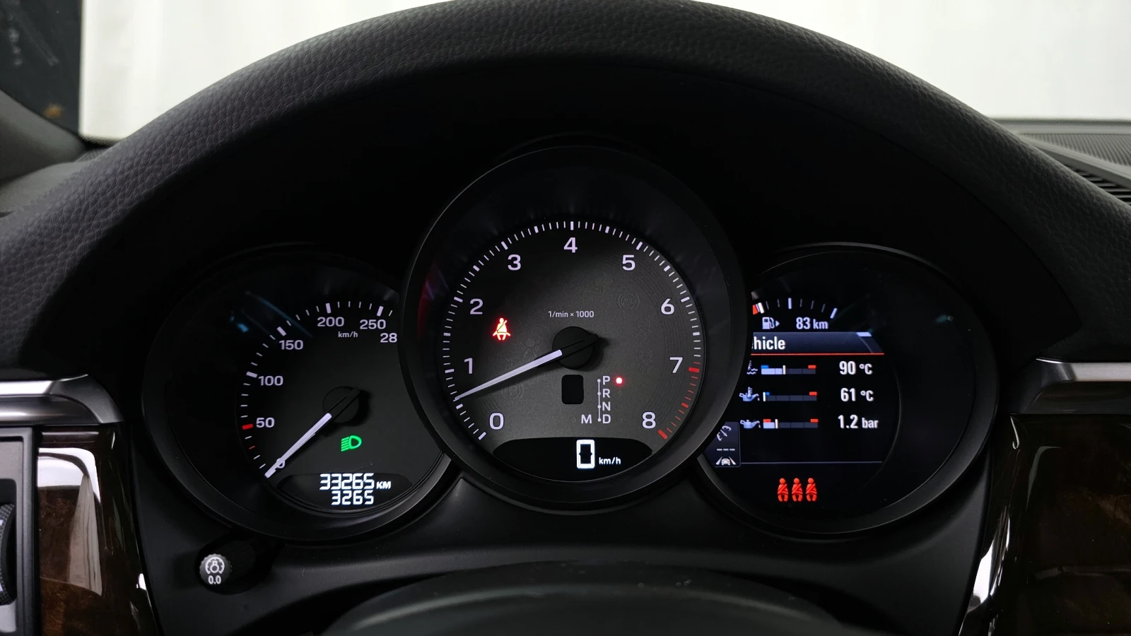 Porsche Macan S* ЕЛ. БАГАЖНИК* 360* ПОДГРЕВ ВОЛАН* КРАЙНА ЦЕНА, снимка 8 - Автомобили и джипове - 55227137