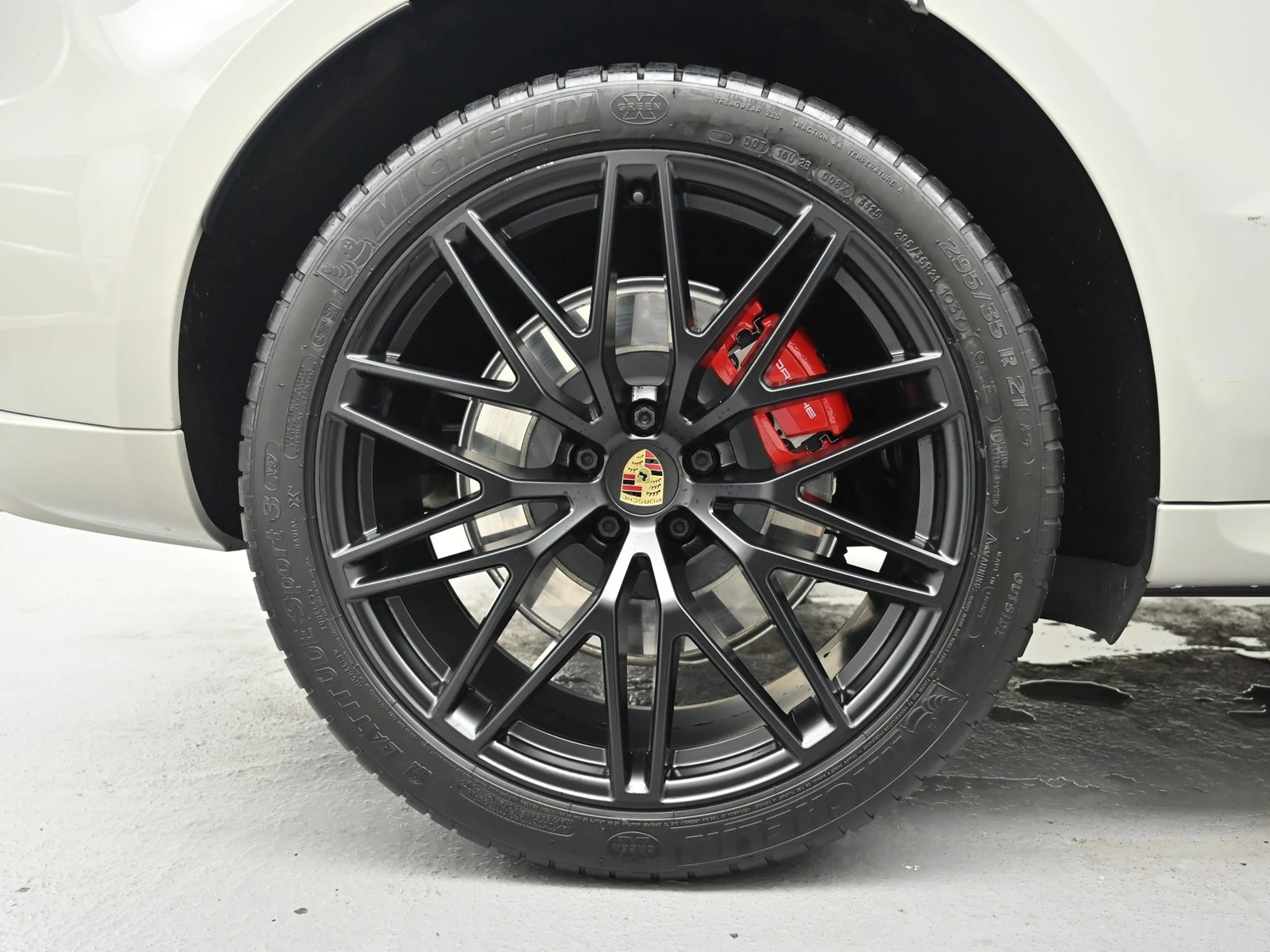 Porsche Macan GTS НАЛИЧНА КРАЙНА ЦЕНА, снимка 5 - Автомобили и джипове - 55227137