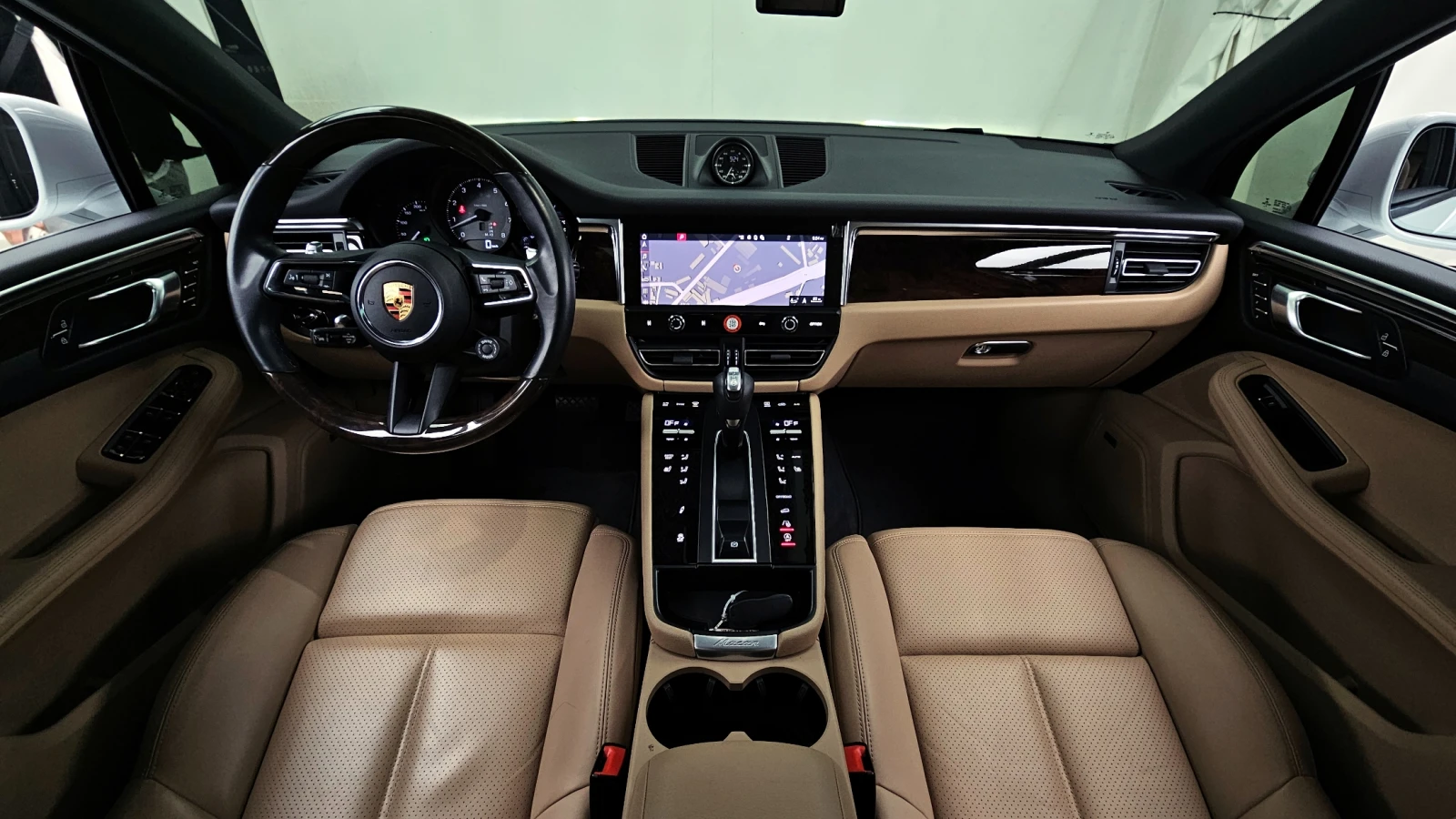 Porsche Macan S* ЕЛ. БАГАЖНИК* 360* ПОДГРЕВ ВОЛАН* КРАЙНА ЦЕНА, снимка 7 - Автомобили и джипове - 55227137