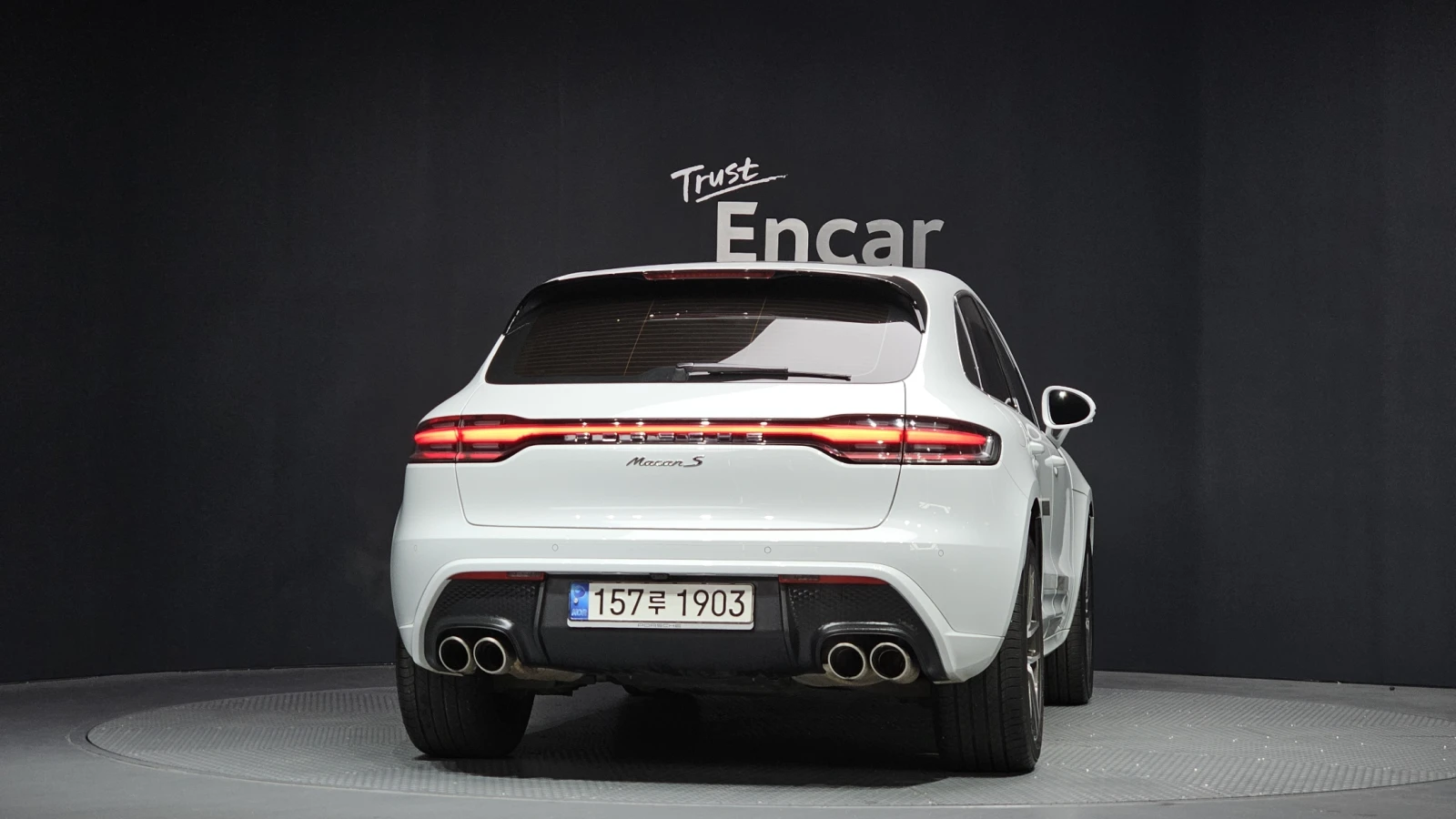 Porsche Macan S* ЕЛ. БАГАЖНИК* 360* ПОДГРЕВ ВОЛАН* КРАЙНА ЦЕНА, снимка 4 - Автомобили и джипове - 55227137