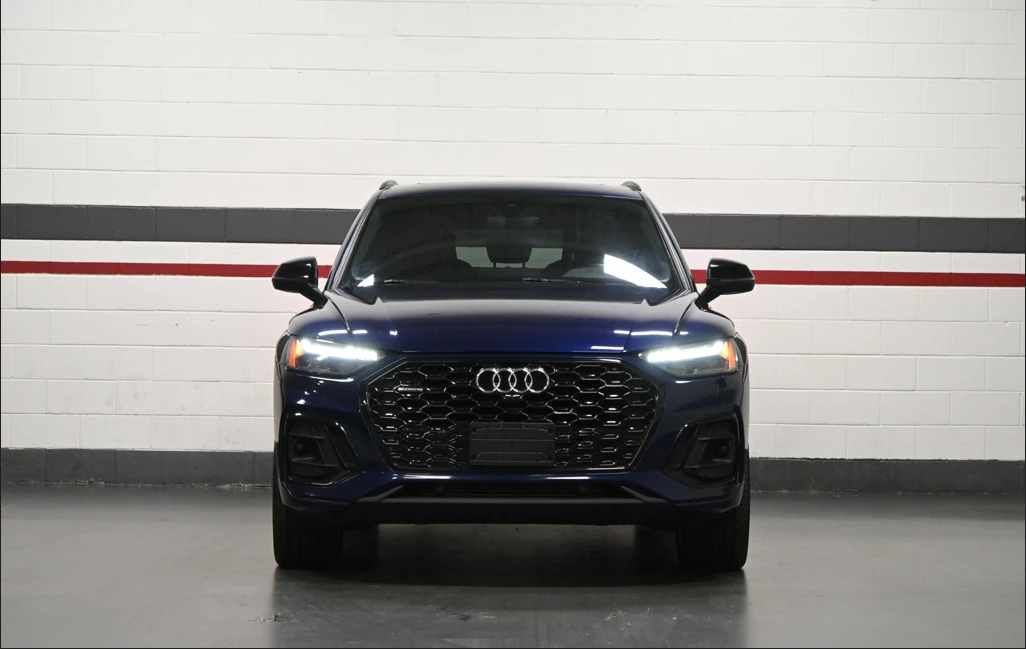 Audi Q5 Technik  S-Line / ПАНО / ЛИЗИНГ / ЦЕНА до БГ, снимка 3 - Автомобили и джипове - 55395776