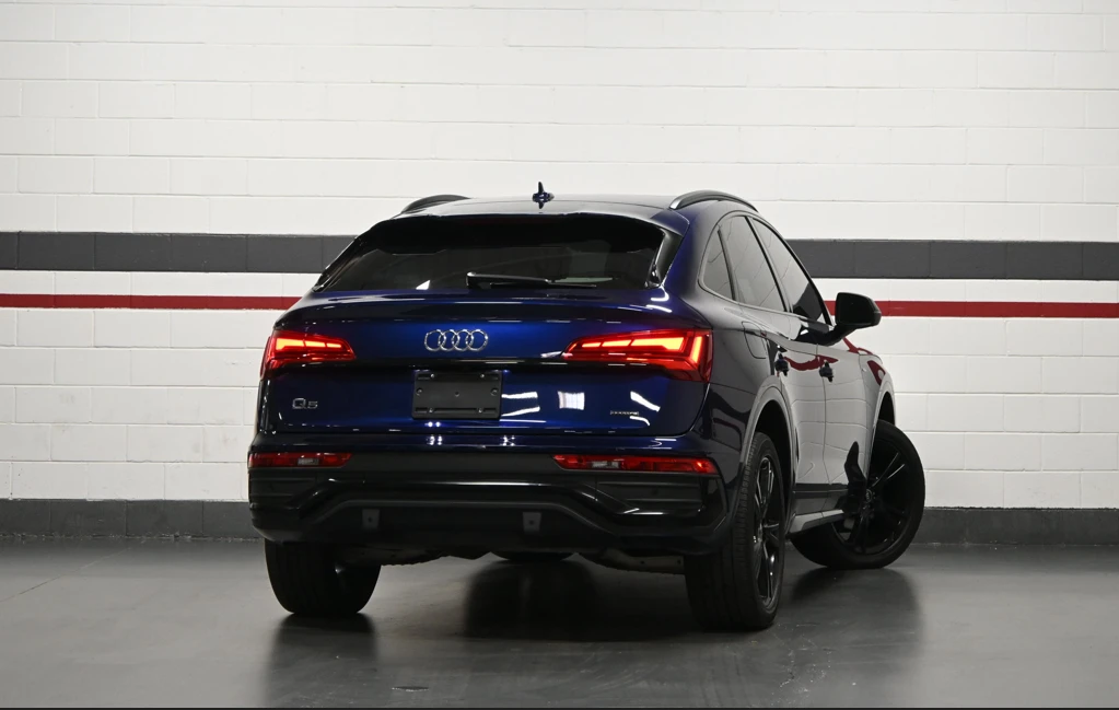 Audi Q5 Technik  S-Line / ПАНО / ЛИЗИНГ / ЦЕНА до БГ, снимка 2 - Автомобили и джипове - 55395776