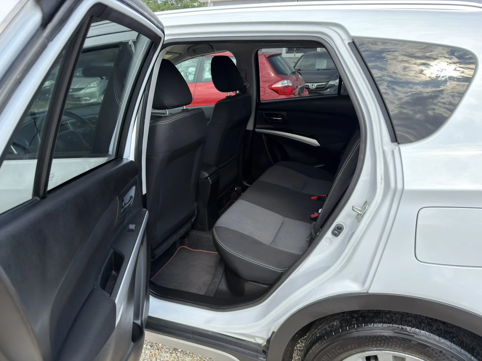 Suzuki SX4 S-Cross 1.6i Swiss, снимка 15 - Автомобили и джипове - 55600866