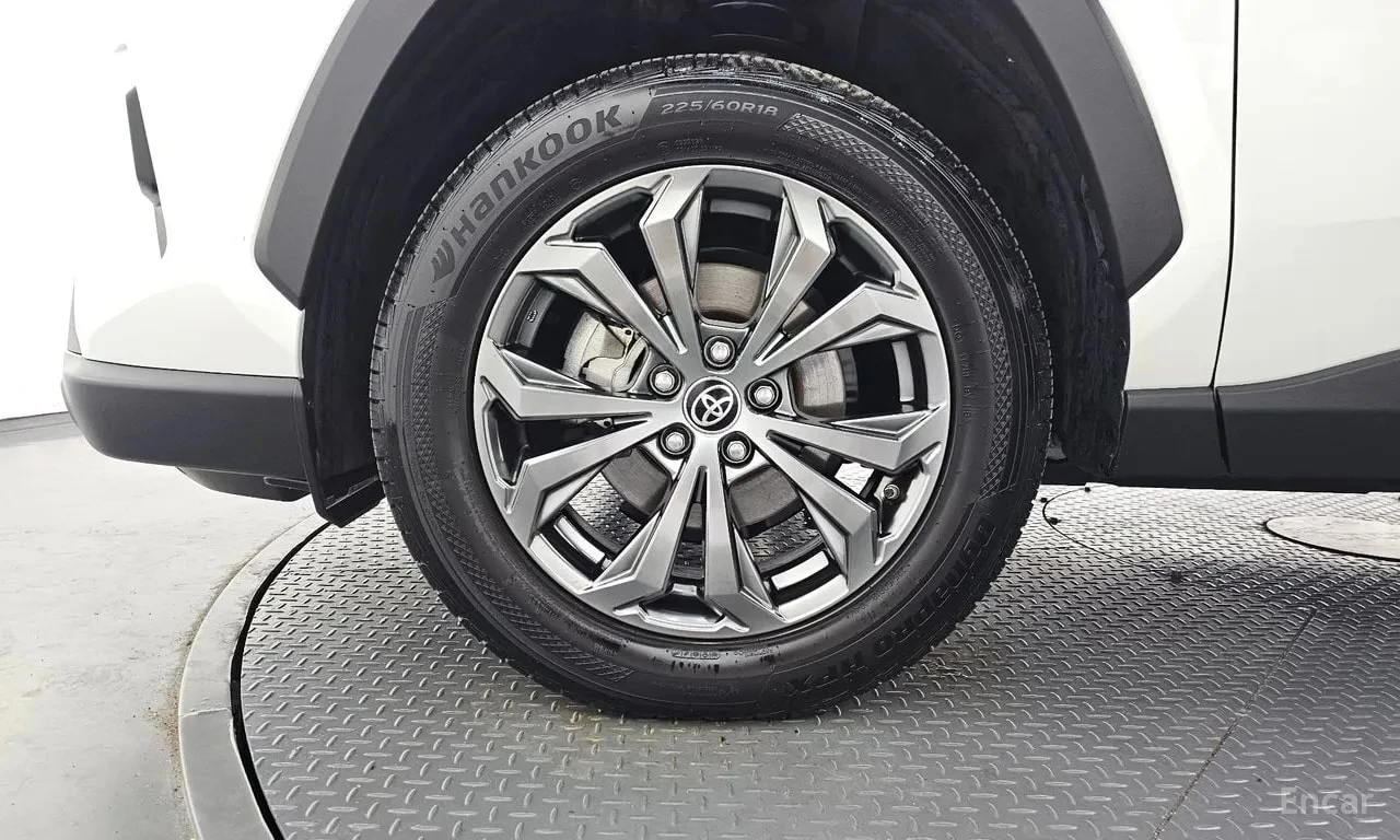 Toyota Rav4 * 2.5 2WD Hybrid * КРАЙНА ЦЕНА ДО БЪЛГАРИЯ, снимка 5 - Автомобили и джипове - 55834260