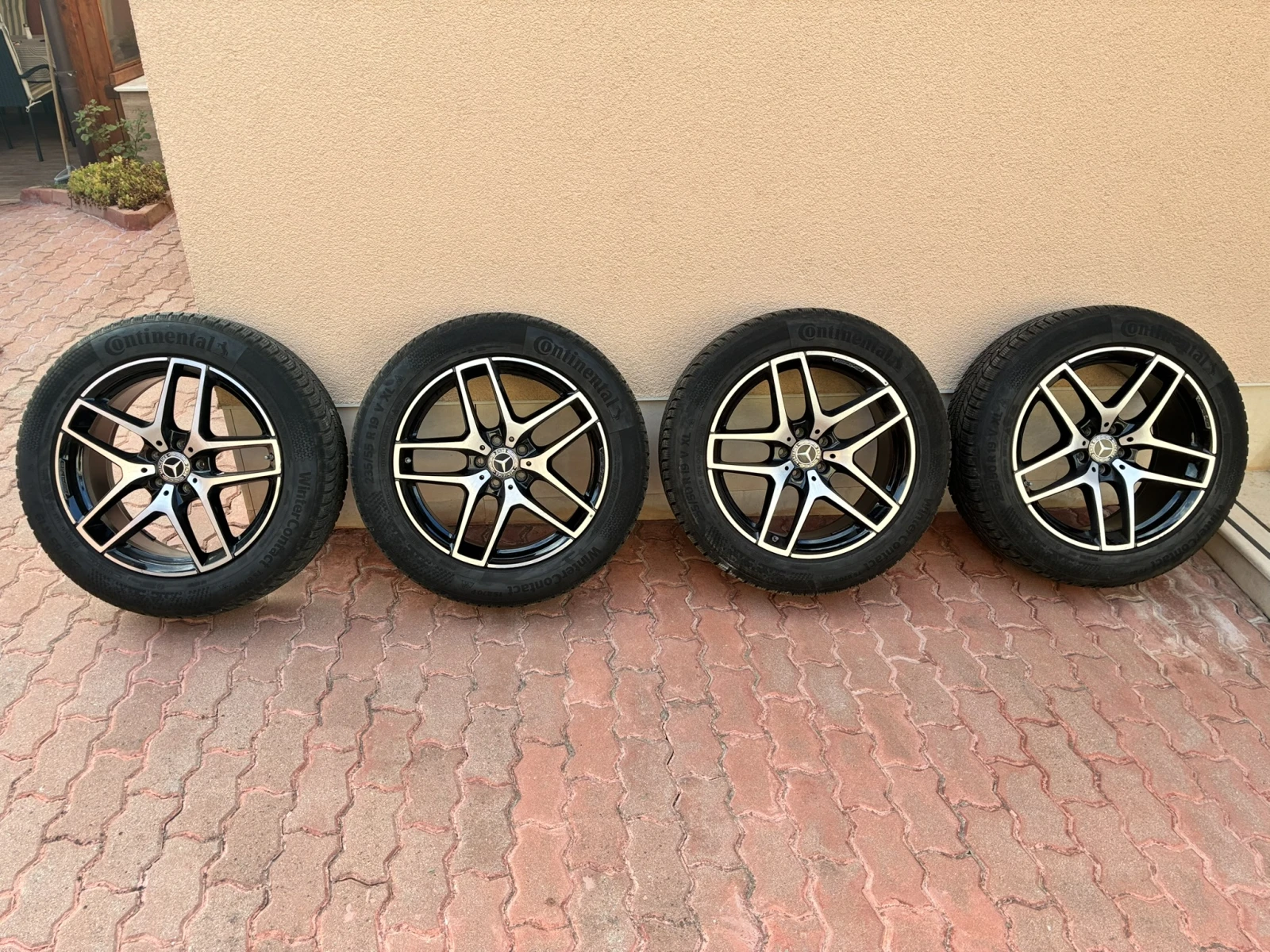 Mercedes-Benz GLC 43 AMG 4MATIC, снимка 16 - Автомобили и джипове - 55906256