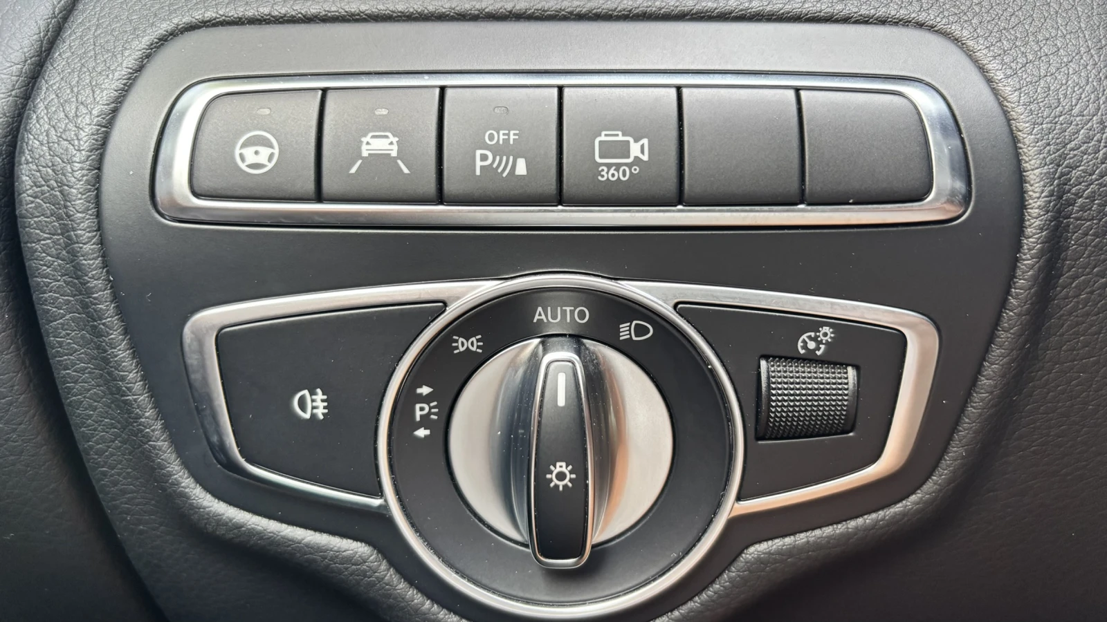 Mercedes-Benz GLC 43 AMG 4MATIC, снимка 15 - Автомобили и джипове - 55906256