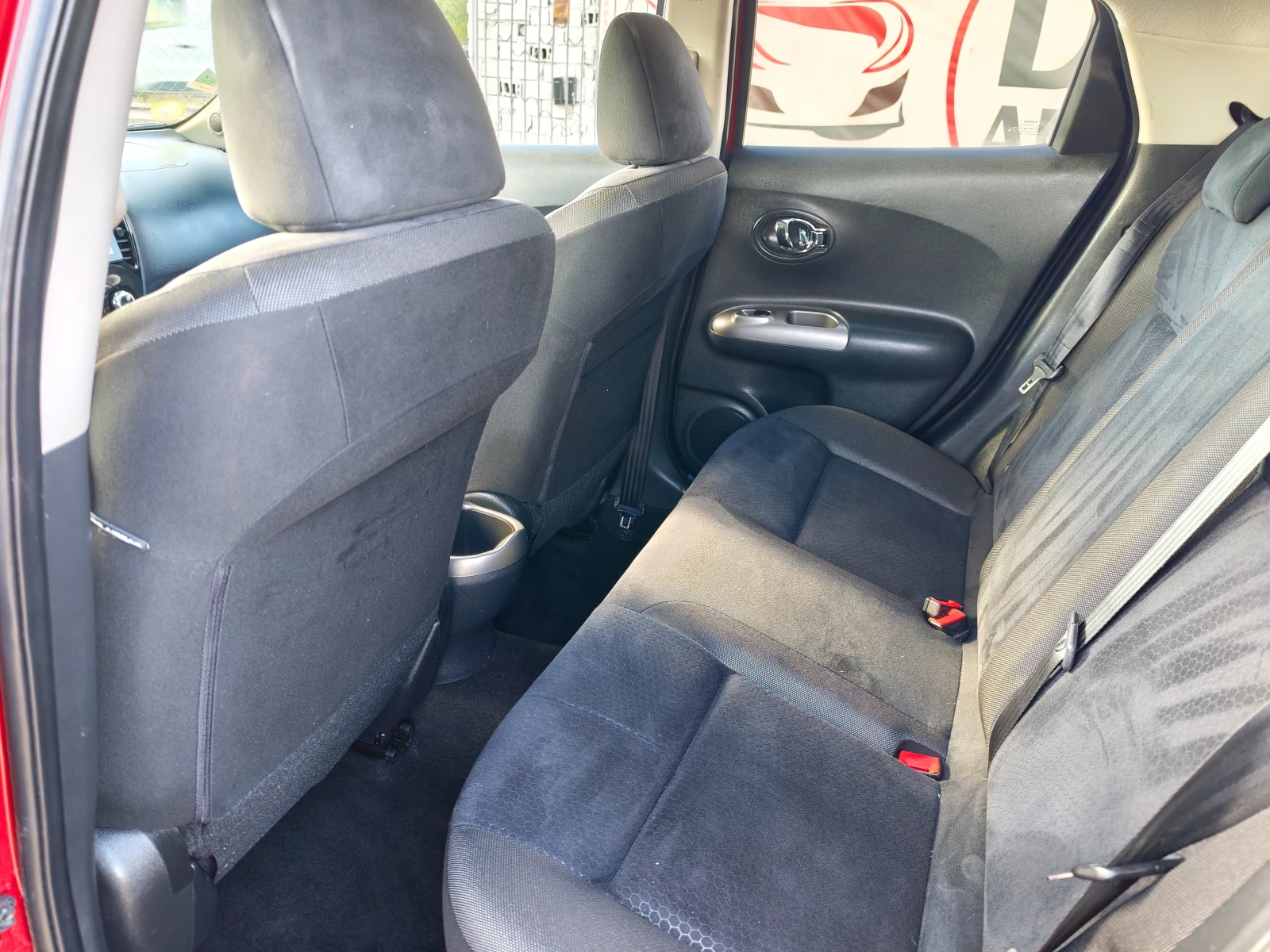 Nissan Juke 1.5DCI, снимка 10 - Автомобили и джипове - 56225545