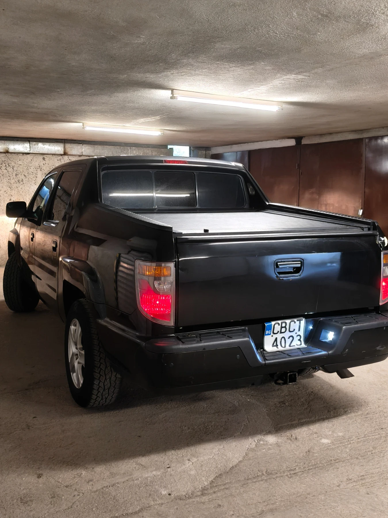 Honda Ridgeline RTL, снимка 2 - Автомобили и джипове - 56359156