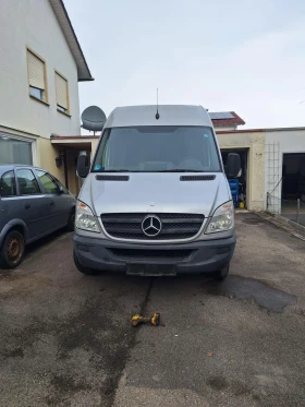 Mercedes-Benz Sprinter 319  - изображение 1