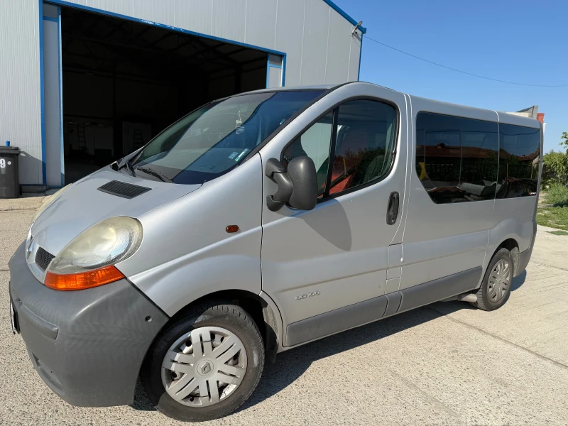 Renault Trafic 1, 9 cdi, снимка 2 - Бусове и автобуси - 52401066