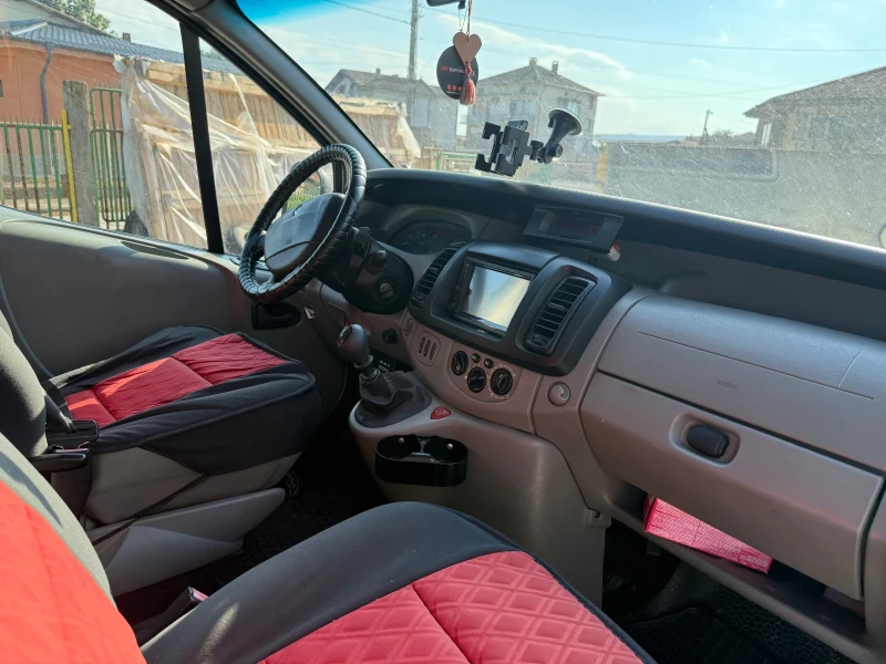 Renault Trafic 1, 9 cdi, снимка 6 - Бусове и автобуси - 52401066