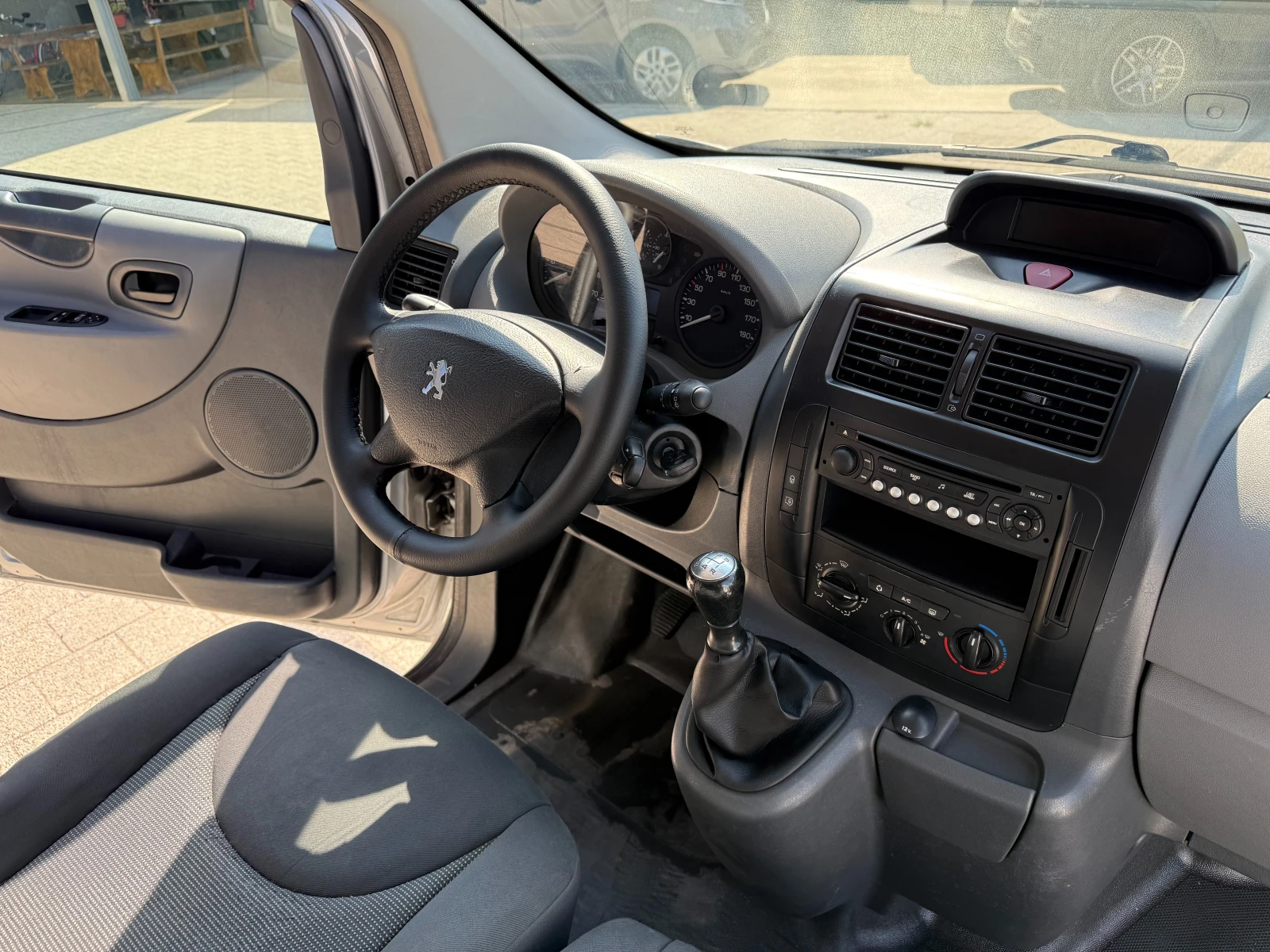 Peugeot Expert 1.6HDI  6-   | Mobile.bg   11