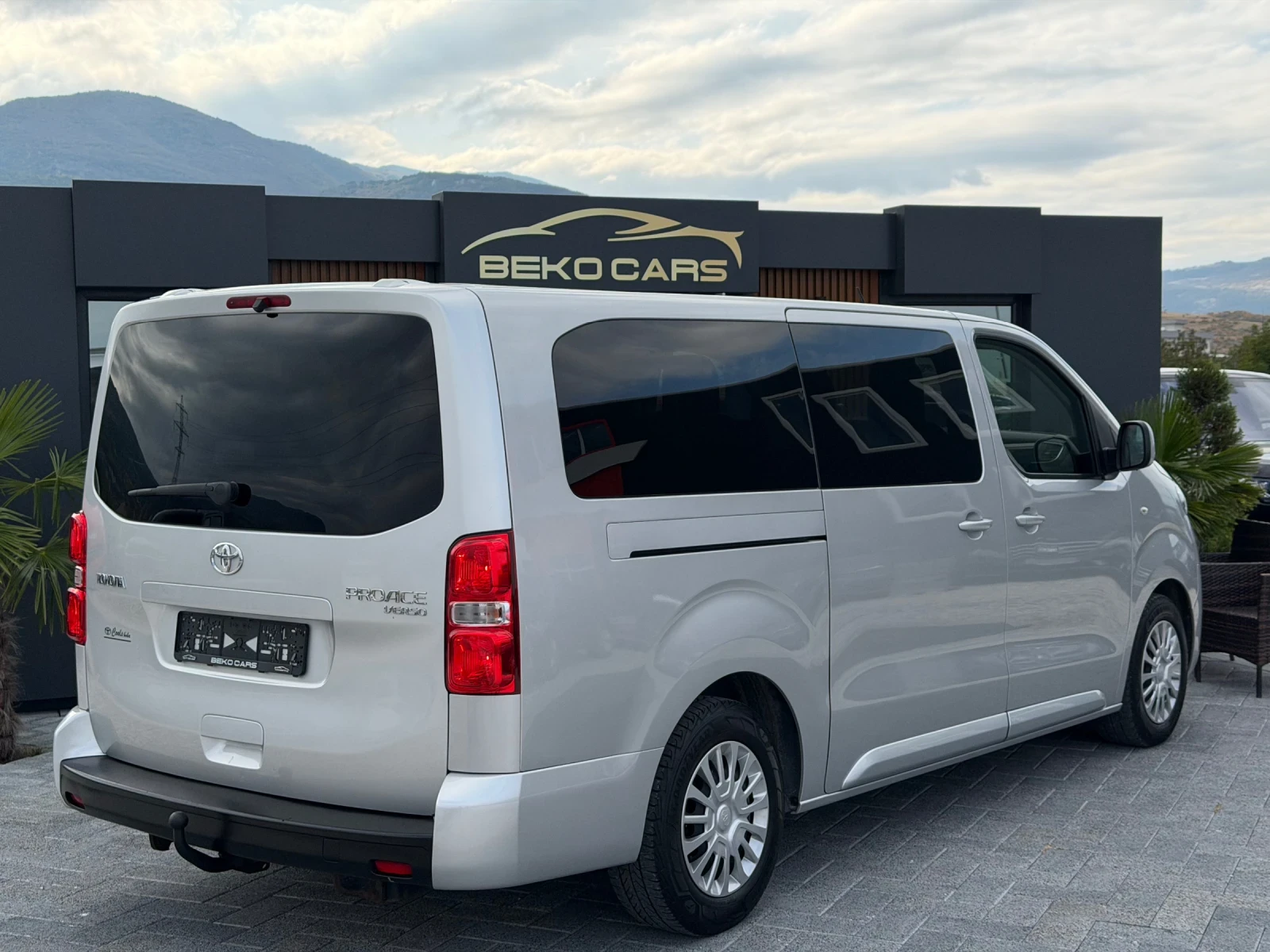 Toyota Proace 9-местен!Нов внос от Белгия-Безупречна! - изображение 5