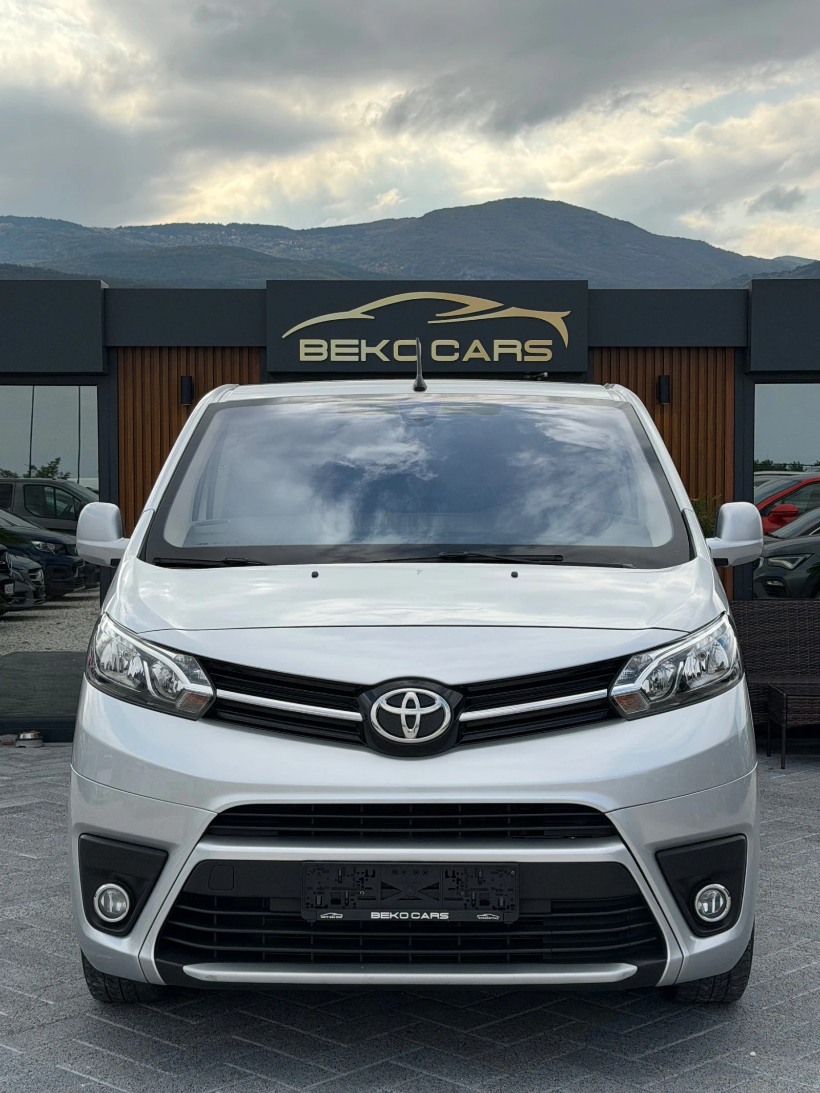 Toyota Proace 9-местен!Нов внос от Белгия-Безупречна! - изображение 2