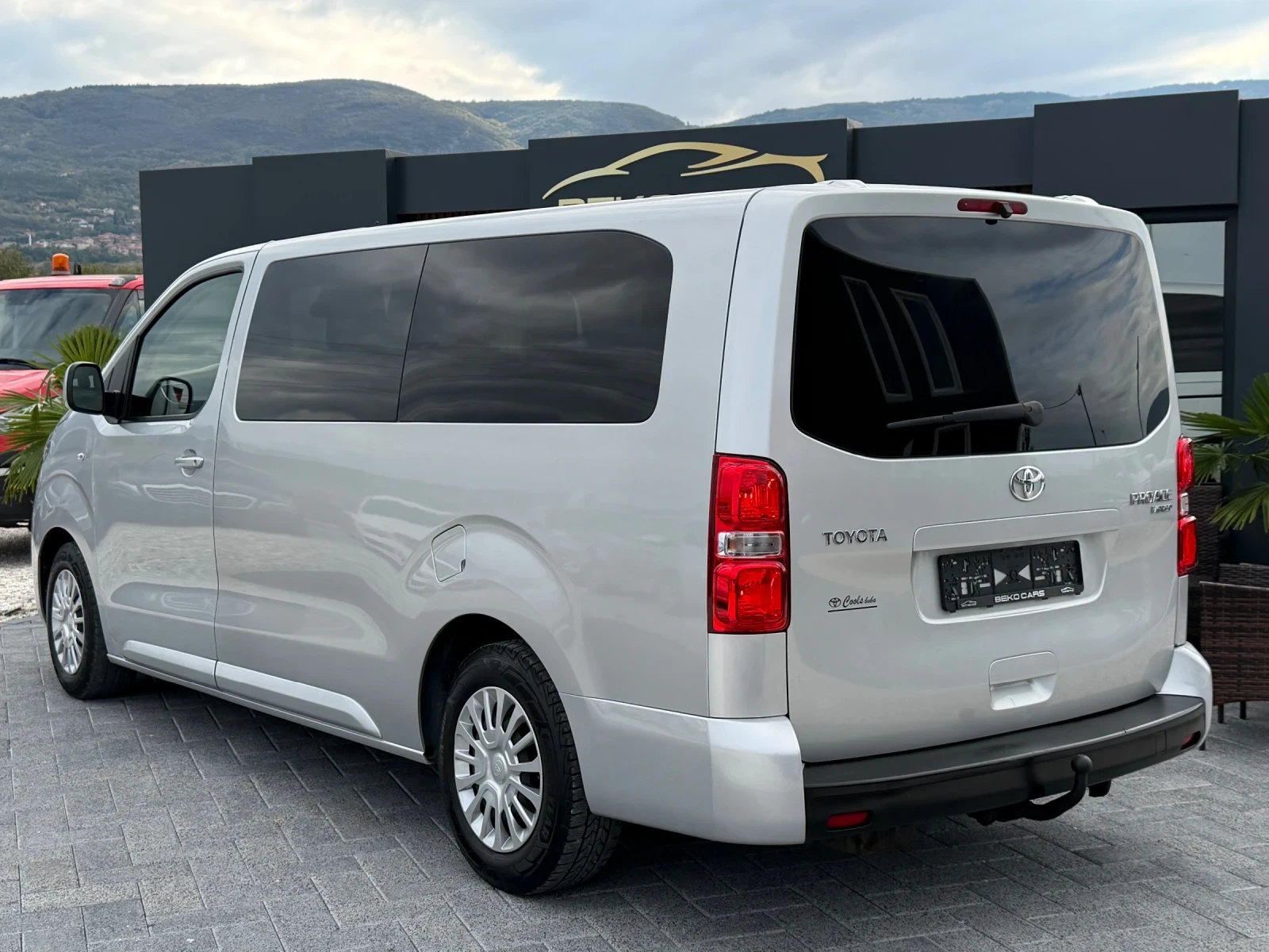 Toyota Proace 9-местен!Нов внос от Белгия-Безупречна! - изображение 7
