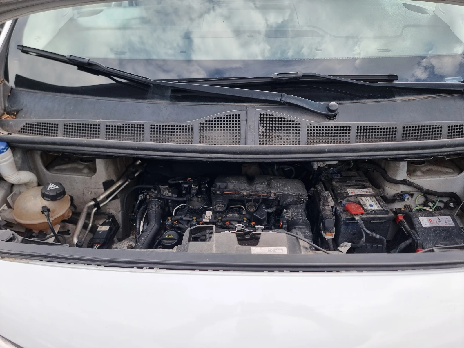 Toyota Proace 1.5TDI, снимка 17 - Бусове и автобуси - 54565528