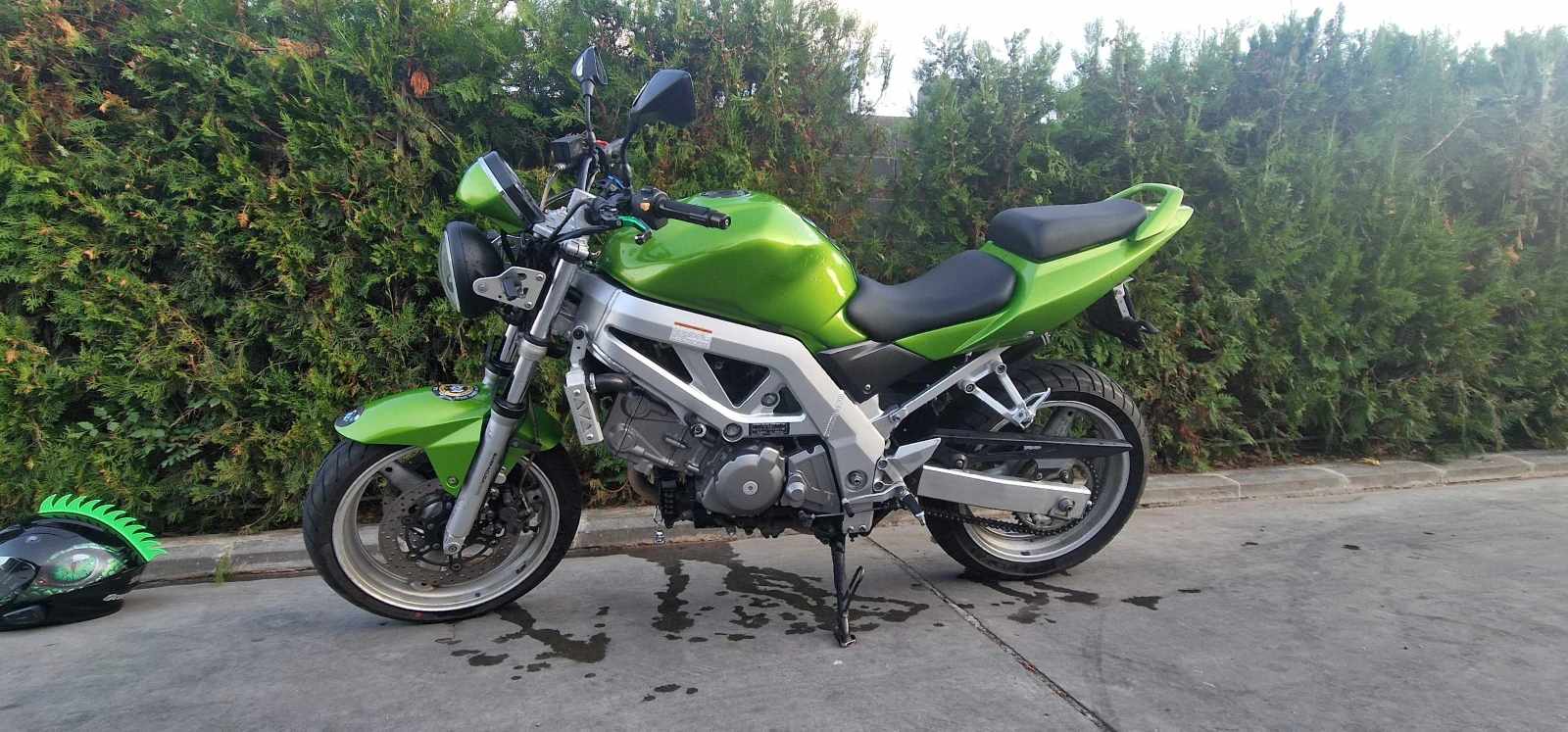 Suzuki SV