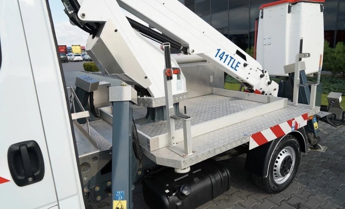 Автовишка Друга марка Iveco Daily Спешно - изображение 7