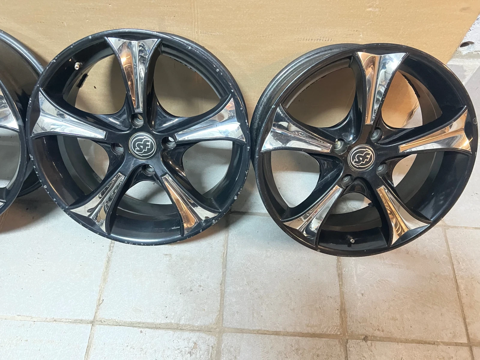 ������ | Mobile.bg � ����������� 4