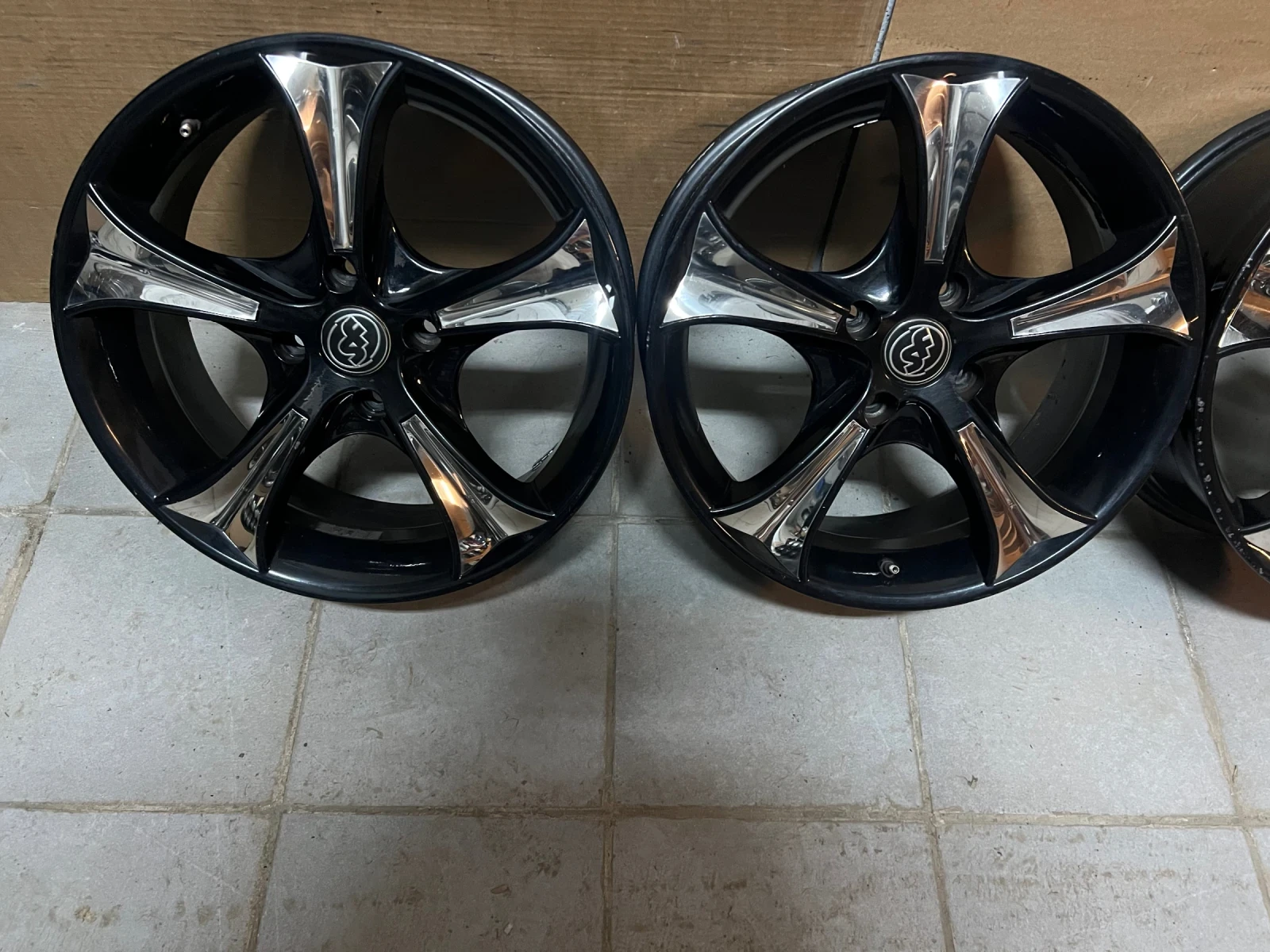 ������ | Mobile.bg � ����������� 6