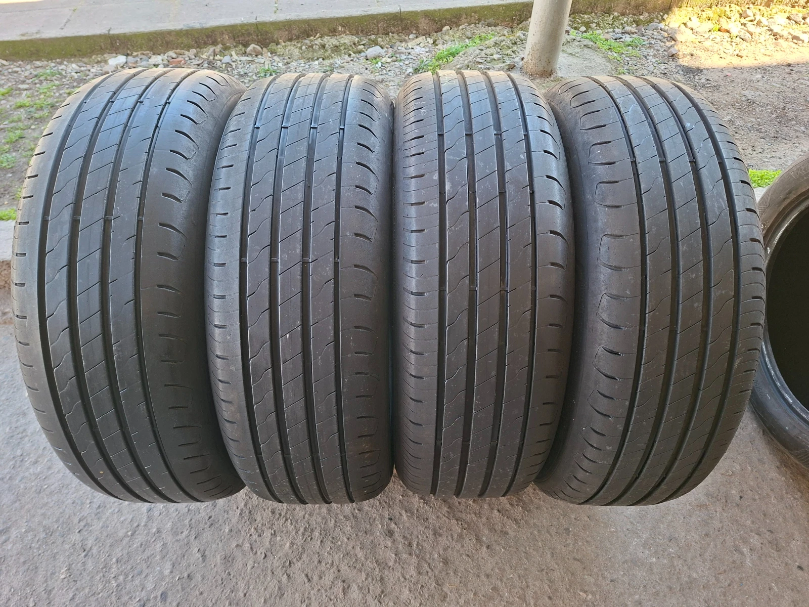 Гуми Летни 225/60R18