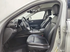 Alfa Romeo Giulia Ti Q4 280кс * Възможност за Лизинг* , снимка 7