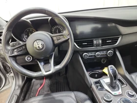 Alfa Romeo Giulia Ti Q4 280кс * Възможност за Лизинг* , снимка 9